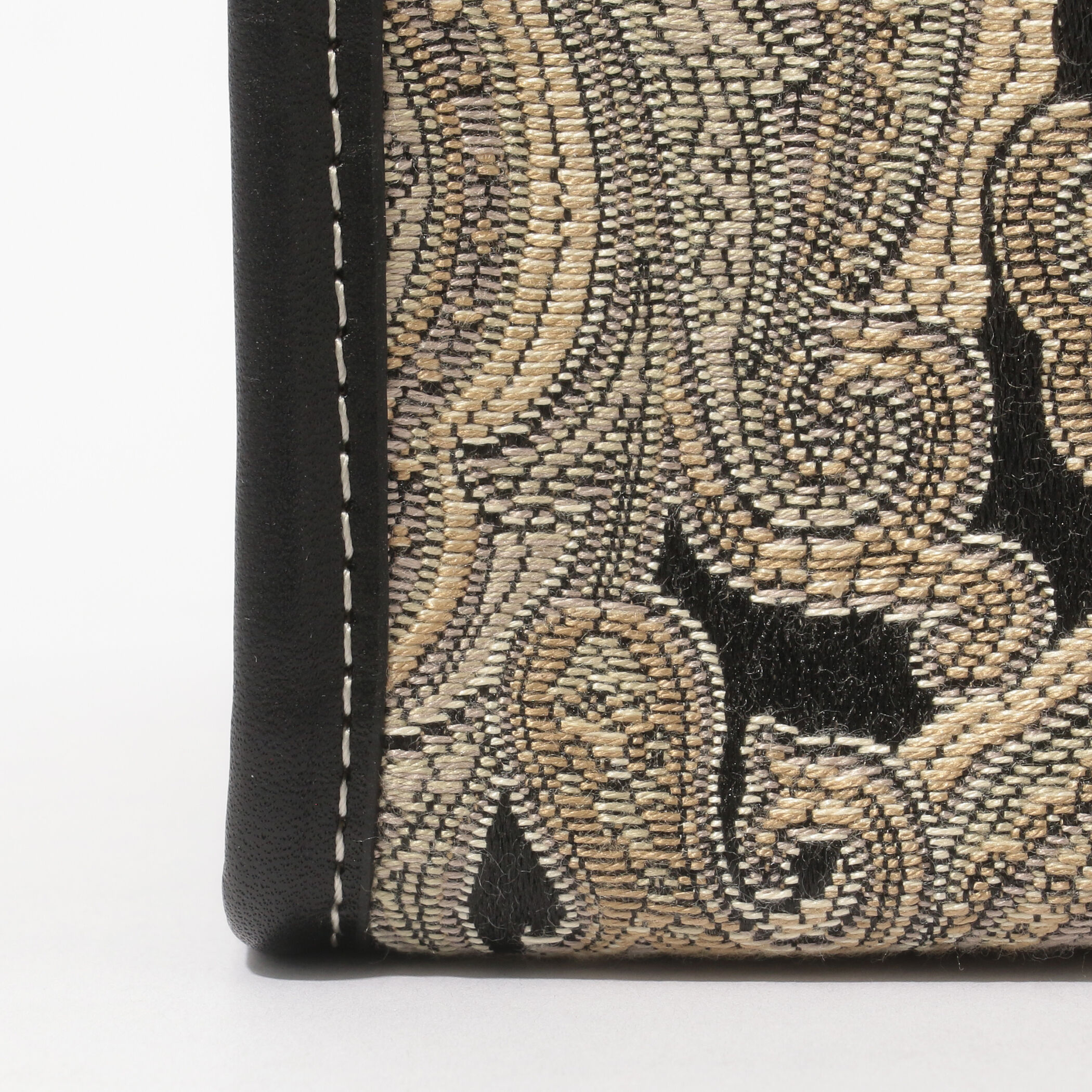 A VACATION BREAD M ONYX バッグ｜トゥモローランド 公式通販