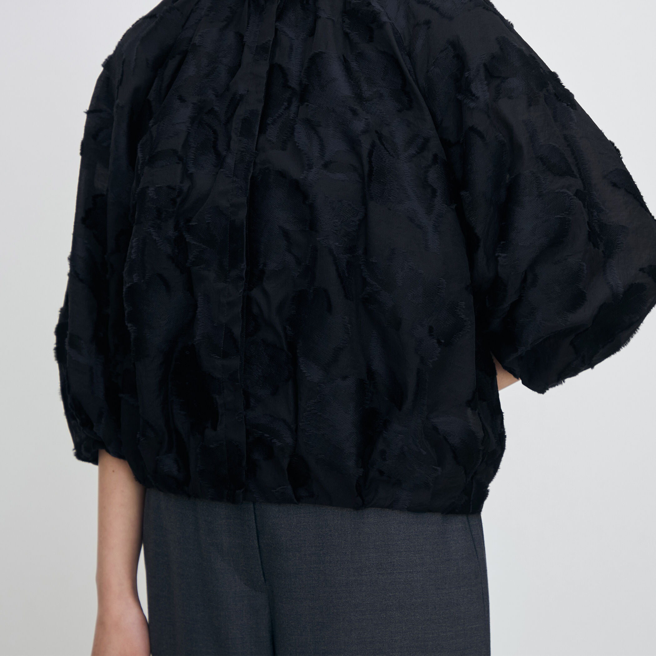 トゥモローランド美品スモールフラワープリント ジップアップコンビネゾン トゥモローランド美品スモールフラワープリント ジップアップ