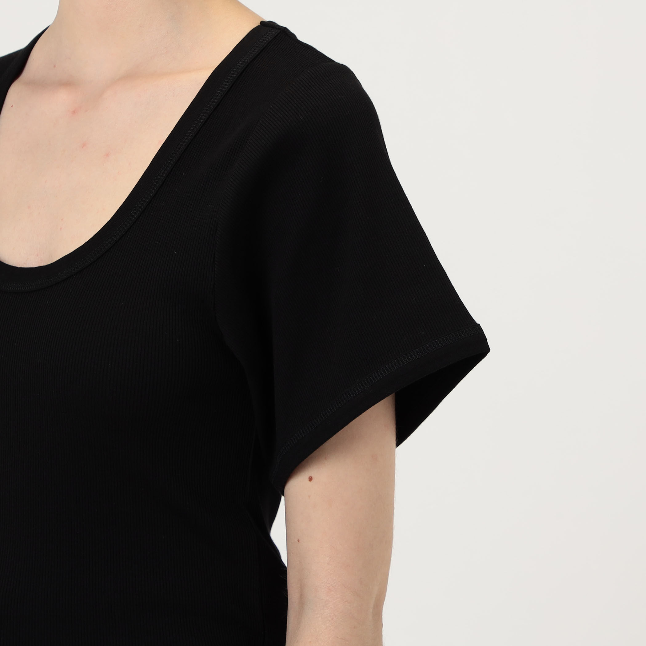 BY MALENE BIRGER LUNAI UネックTシャツ｜トゥモローランド 公式通販