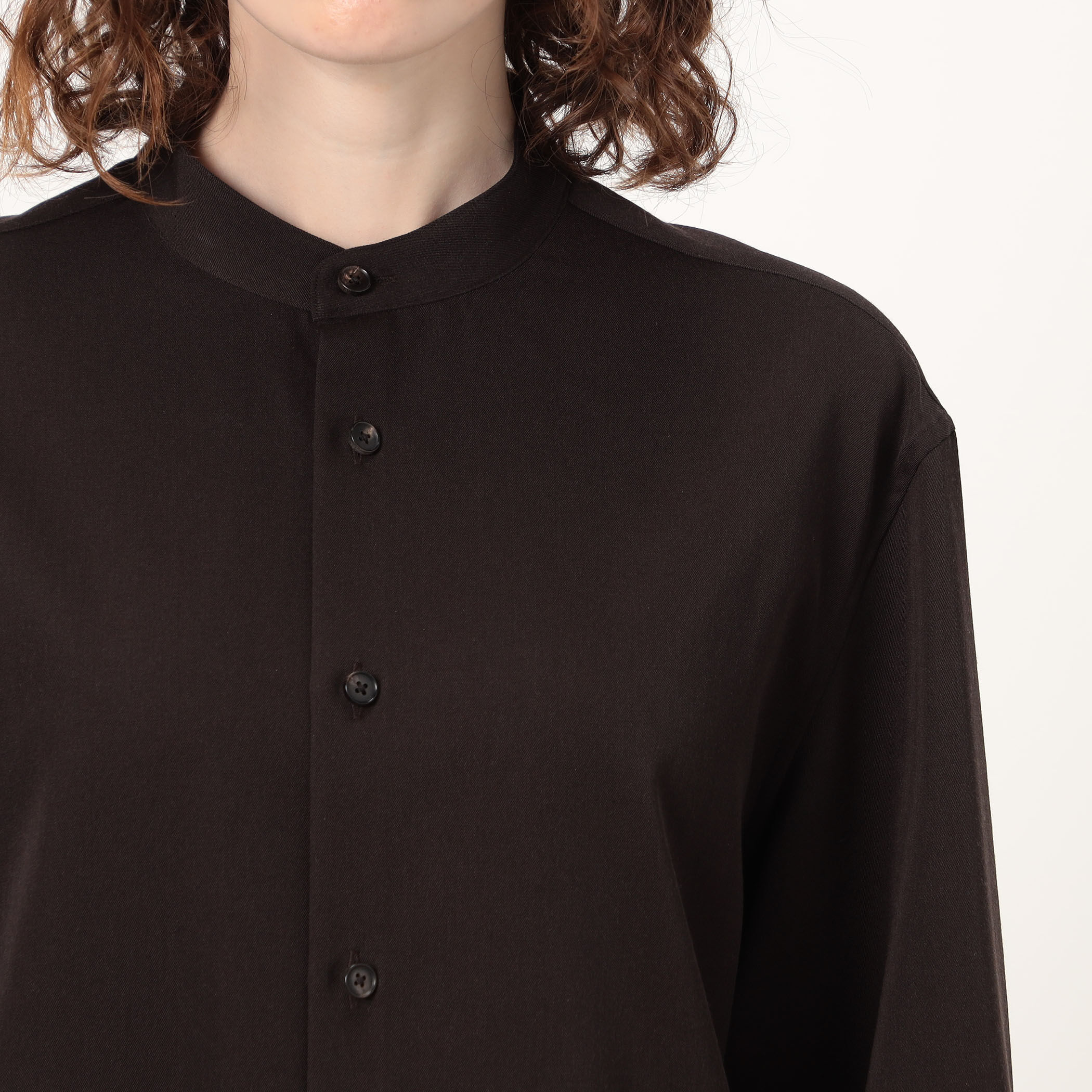 別注】The CLASIK SHIRT カラーレスシャツ｜トゥモローランド 公式サイト