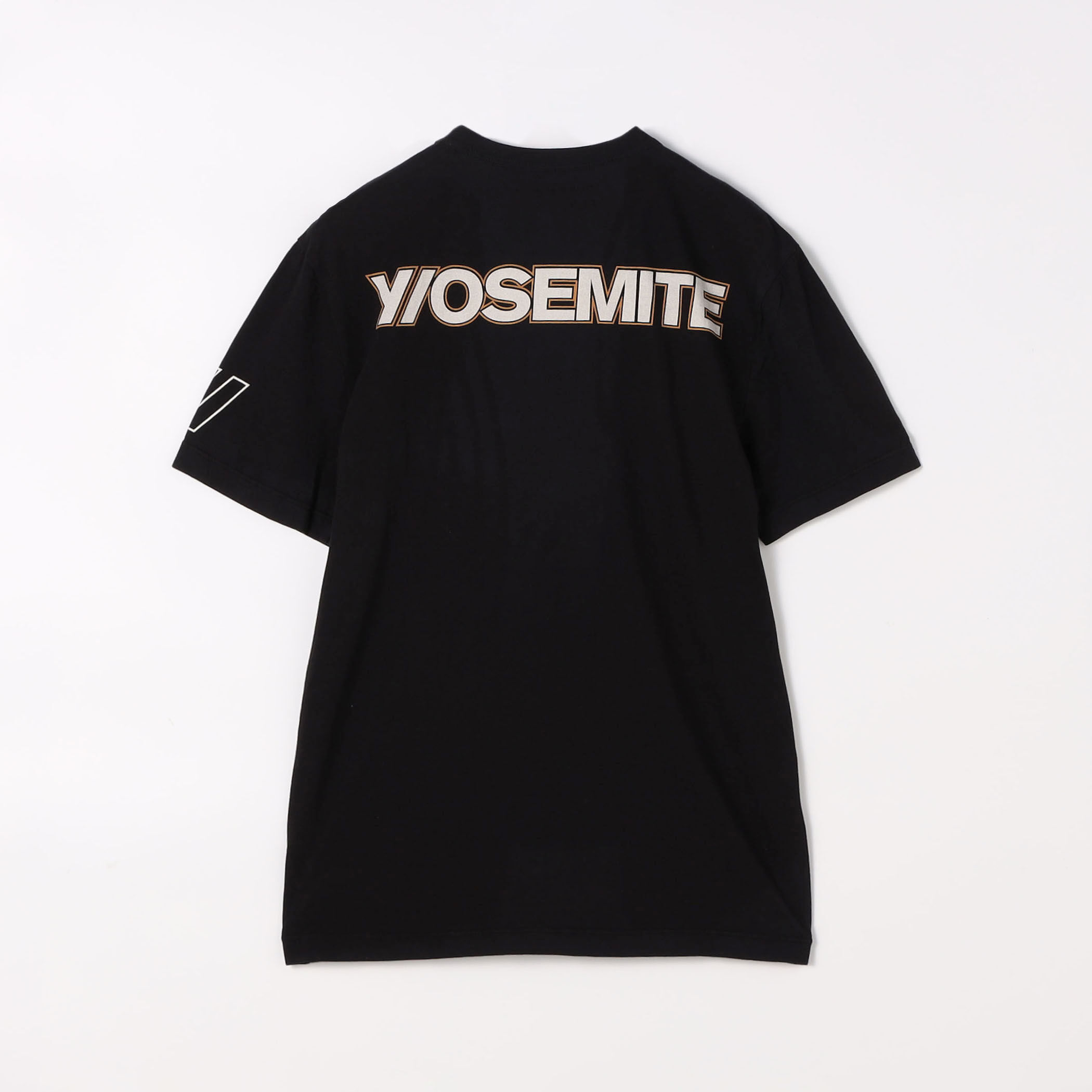 YOSEMITEロゴプリント ポケット付きTシャツ MLJ3282KR