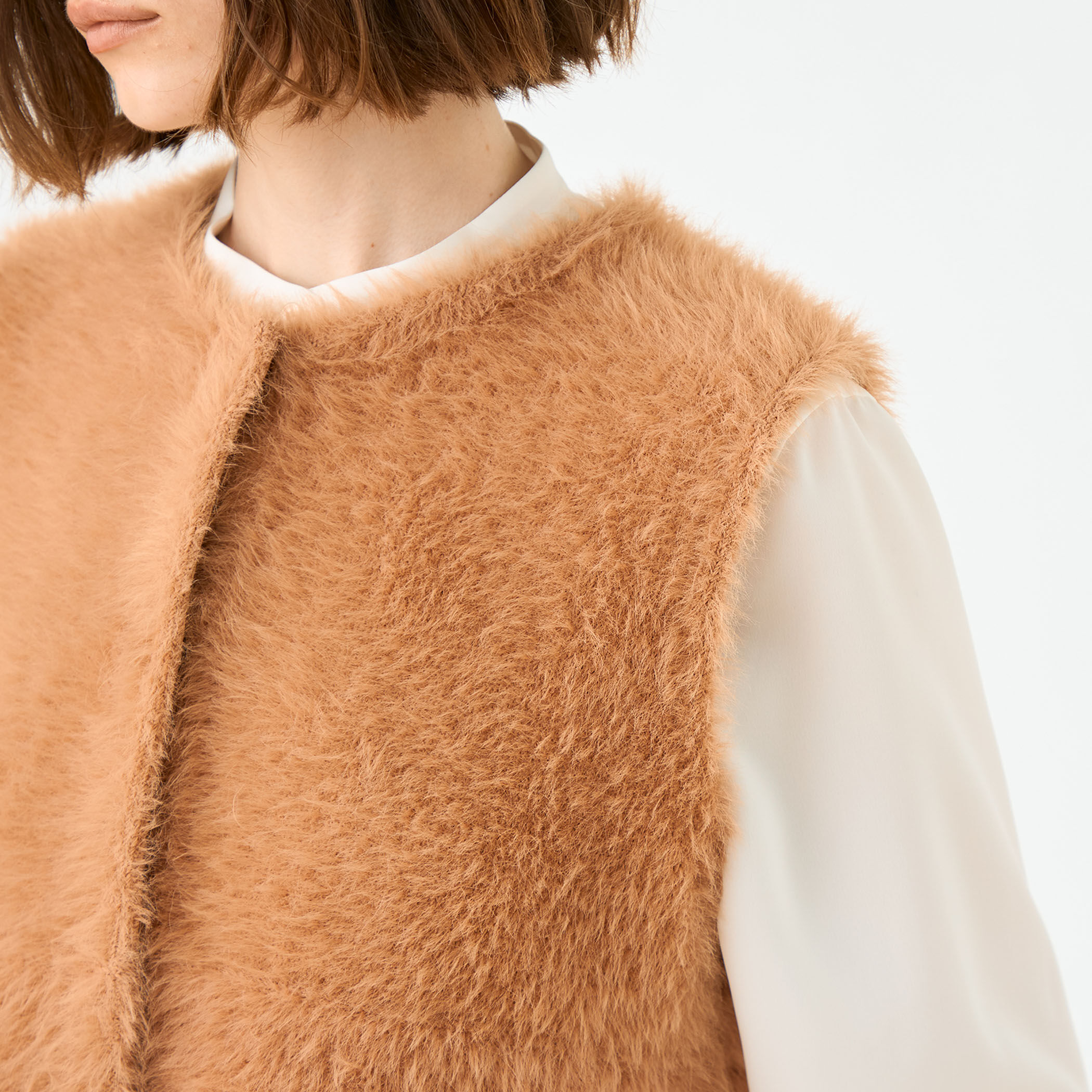 美品　Ballsey トゥモローランド　フェザーヤーン ペプラムベスト　【36】 楽天市場】フェザーヤーン ペプラムベスト Ballsey トゥモローランド