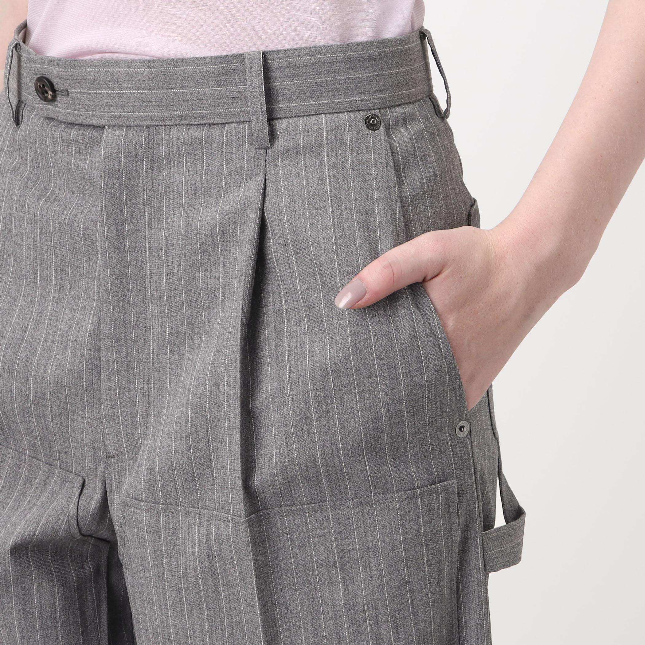【archive】NEIL BARRETT/膝ベルトパンツ/size46/グレー archive】NEIL BARRETT/膝ベルトパンツ/size46/グレー 【公式通販】