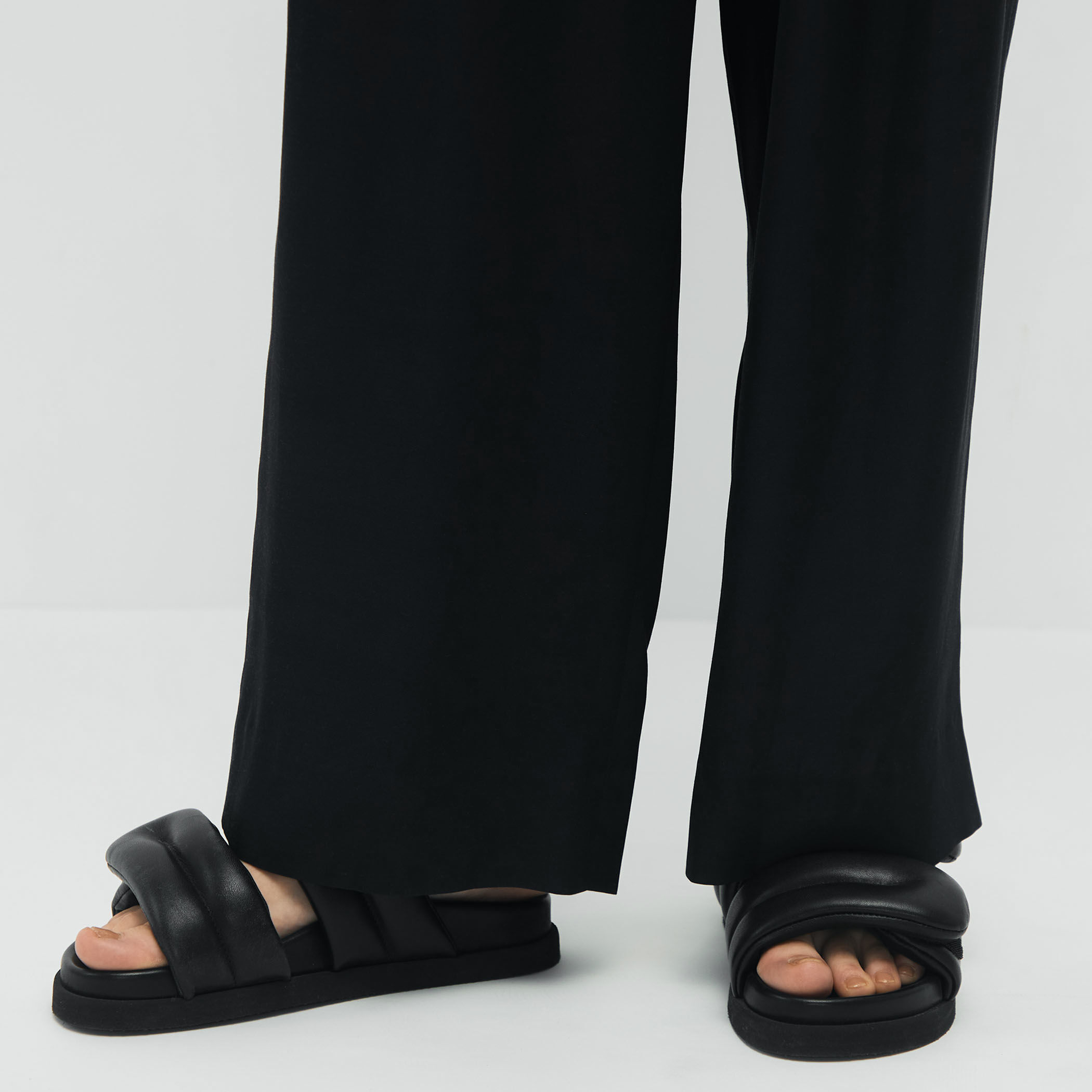 レーヨンシルクツイル 2タックパンツ｜トゥモローランド 公式通販