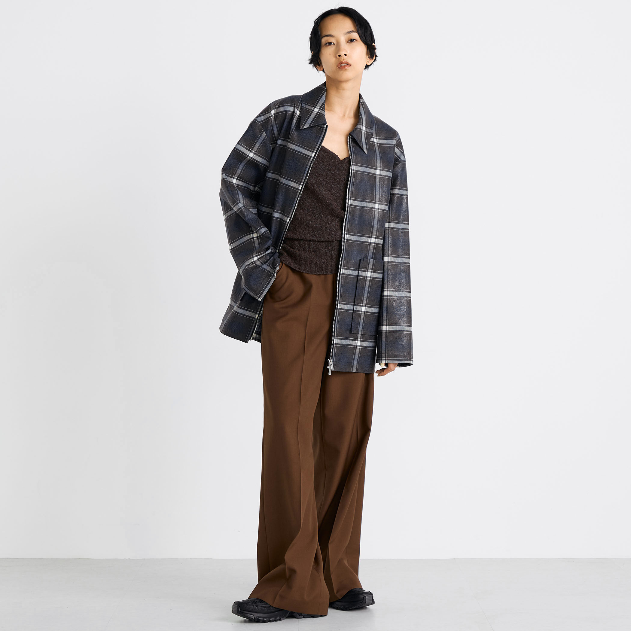 箔コーティングチェック ジップブルゾン｜トゥモローランド 公式通販