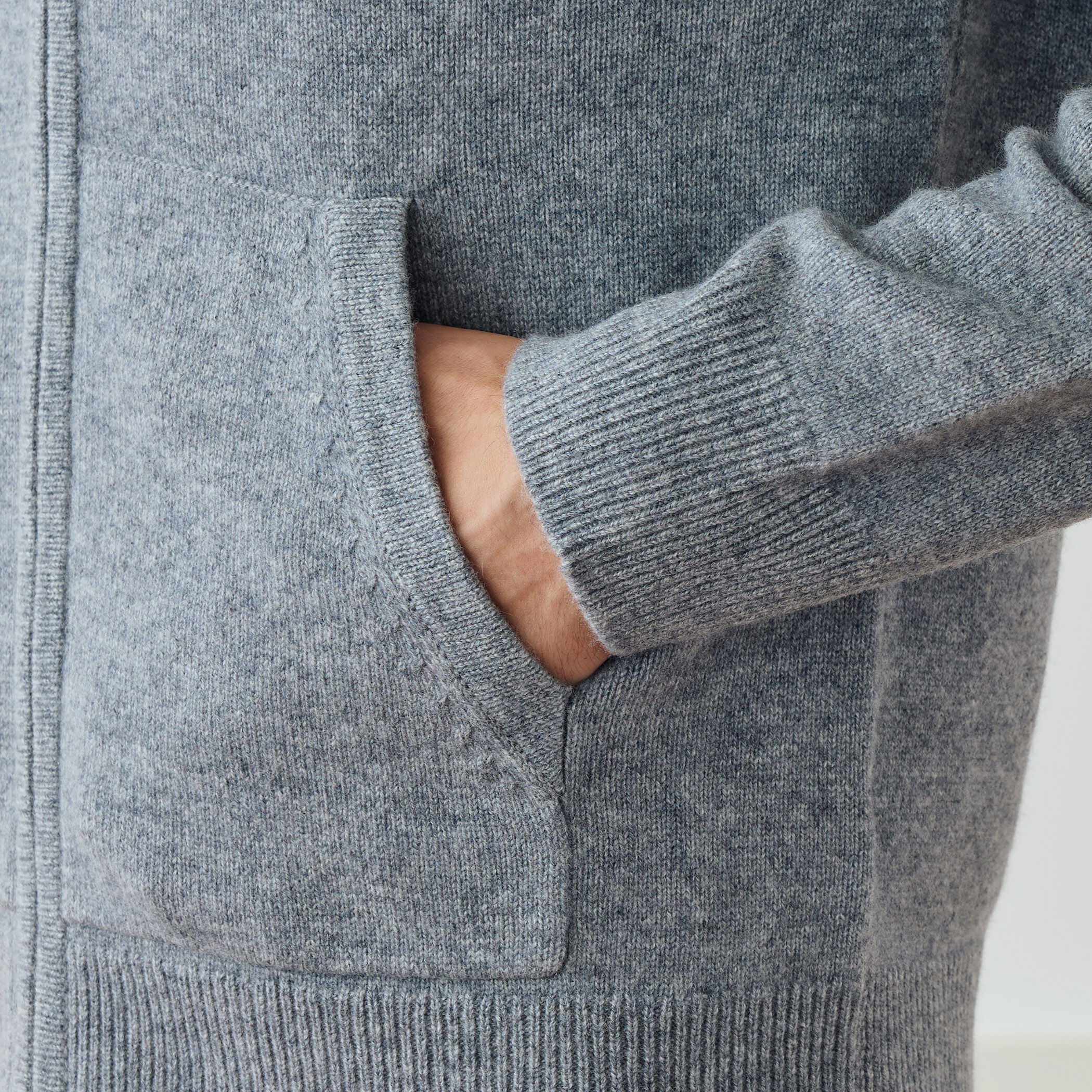 リサイクルカシミヤ ジップアップパーカー MRBC2121｜トゥモローランド