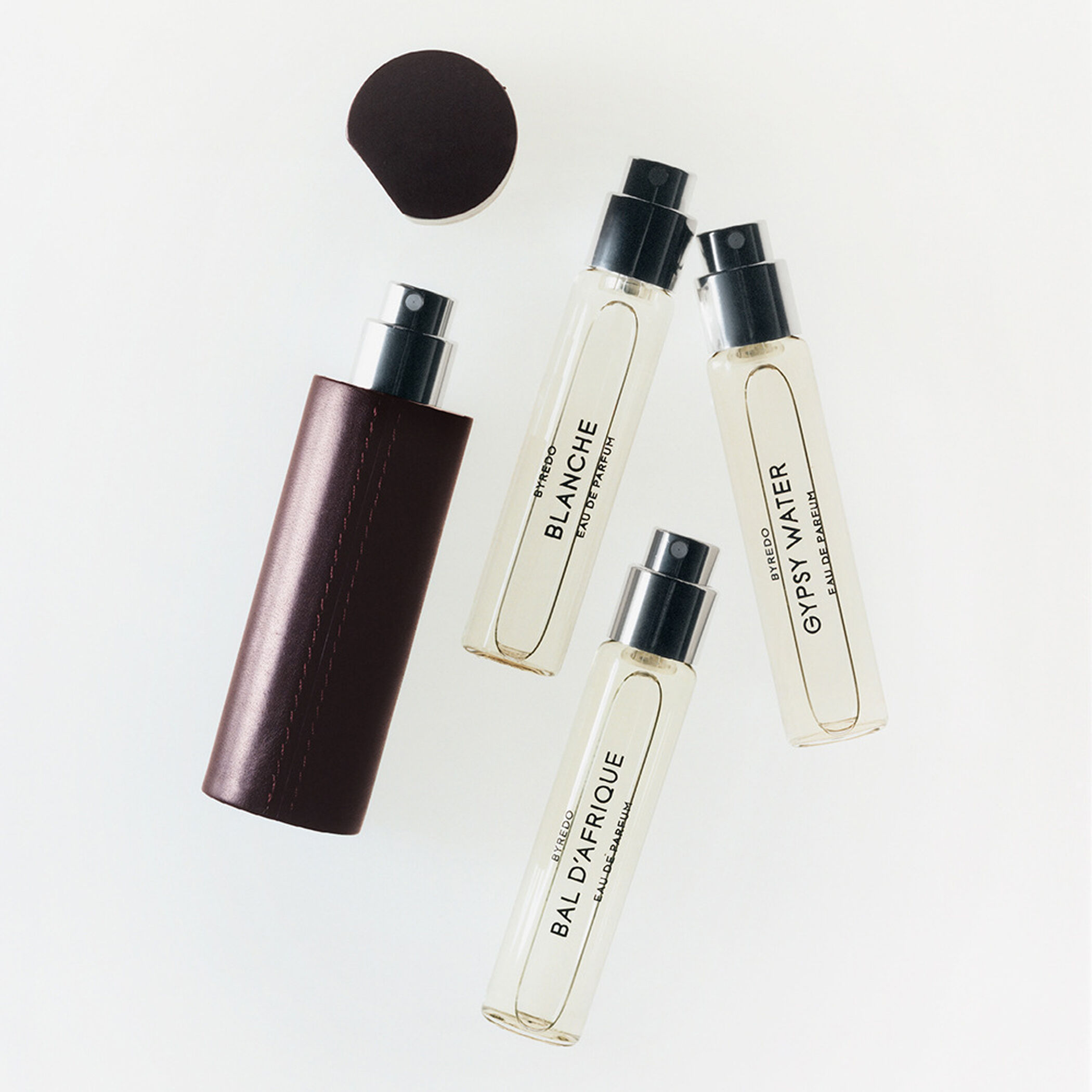 BYREDO トラベルレザーケース｜トゥモローランド 公式サイト