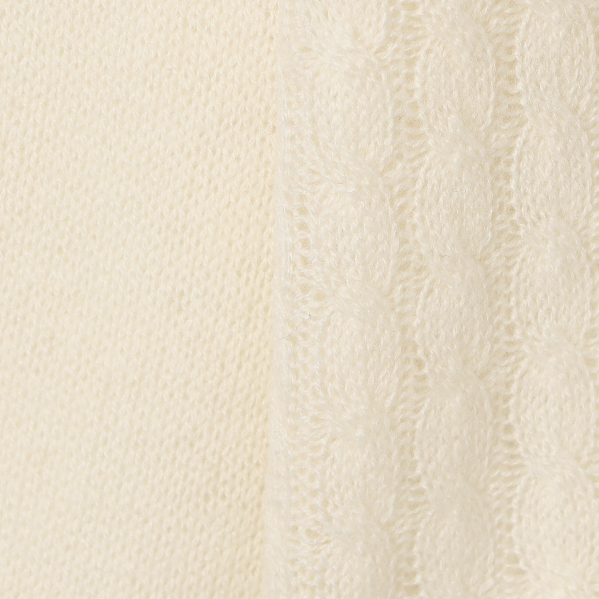 モンゴルカシミヤケーブル クルーネックプルオーバー