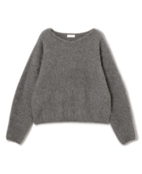 フラッフィーヤーン Vネックプルオーバー