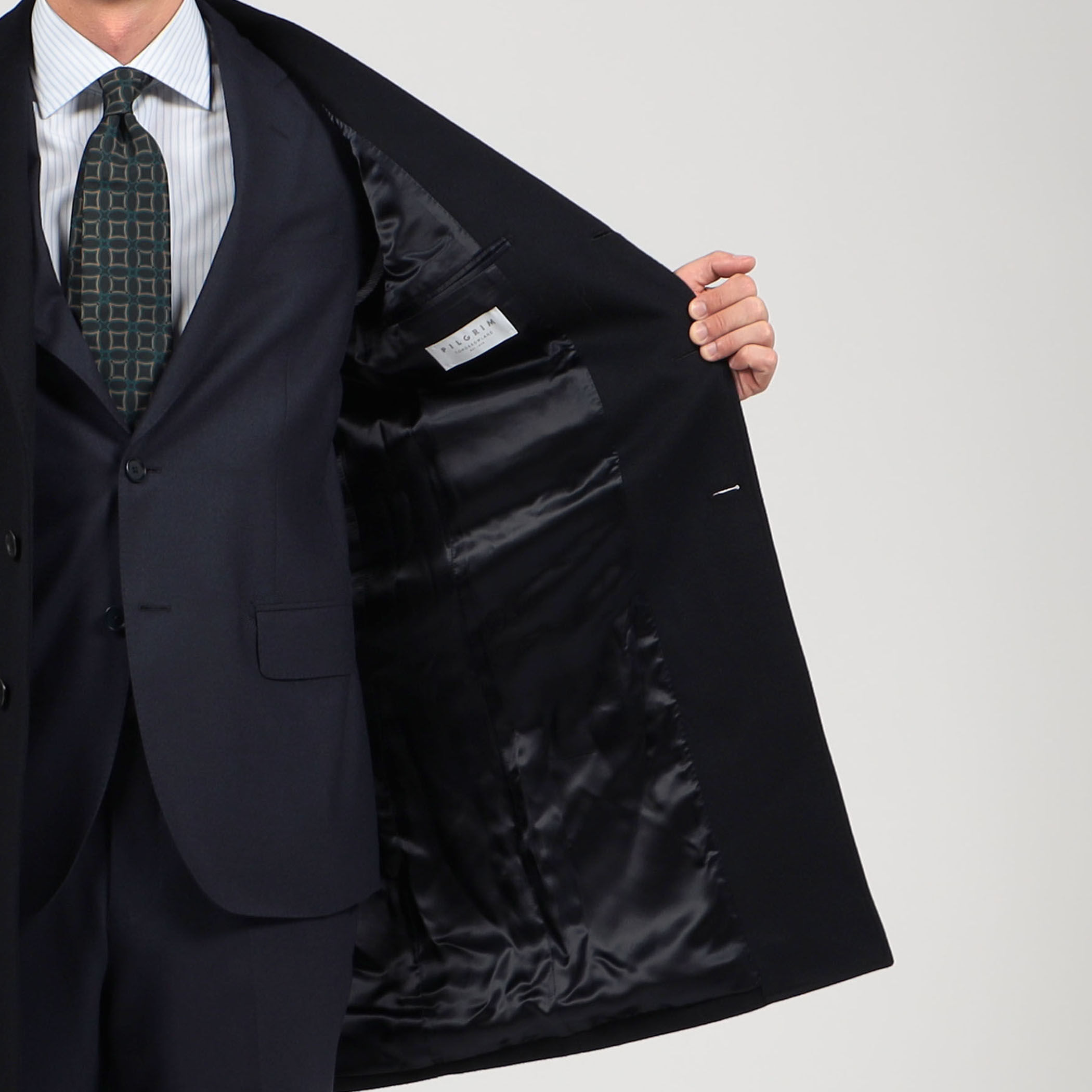 未使用級 ウールカシミヤ 光沢 トゥモローランド ピルグリム チェスターコート 未使用級 ウールカシミヤ 光沢 トゥモローランド ピルグリム