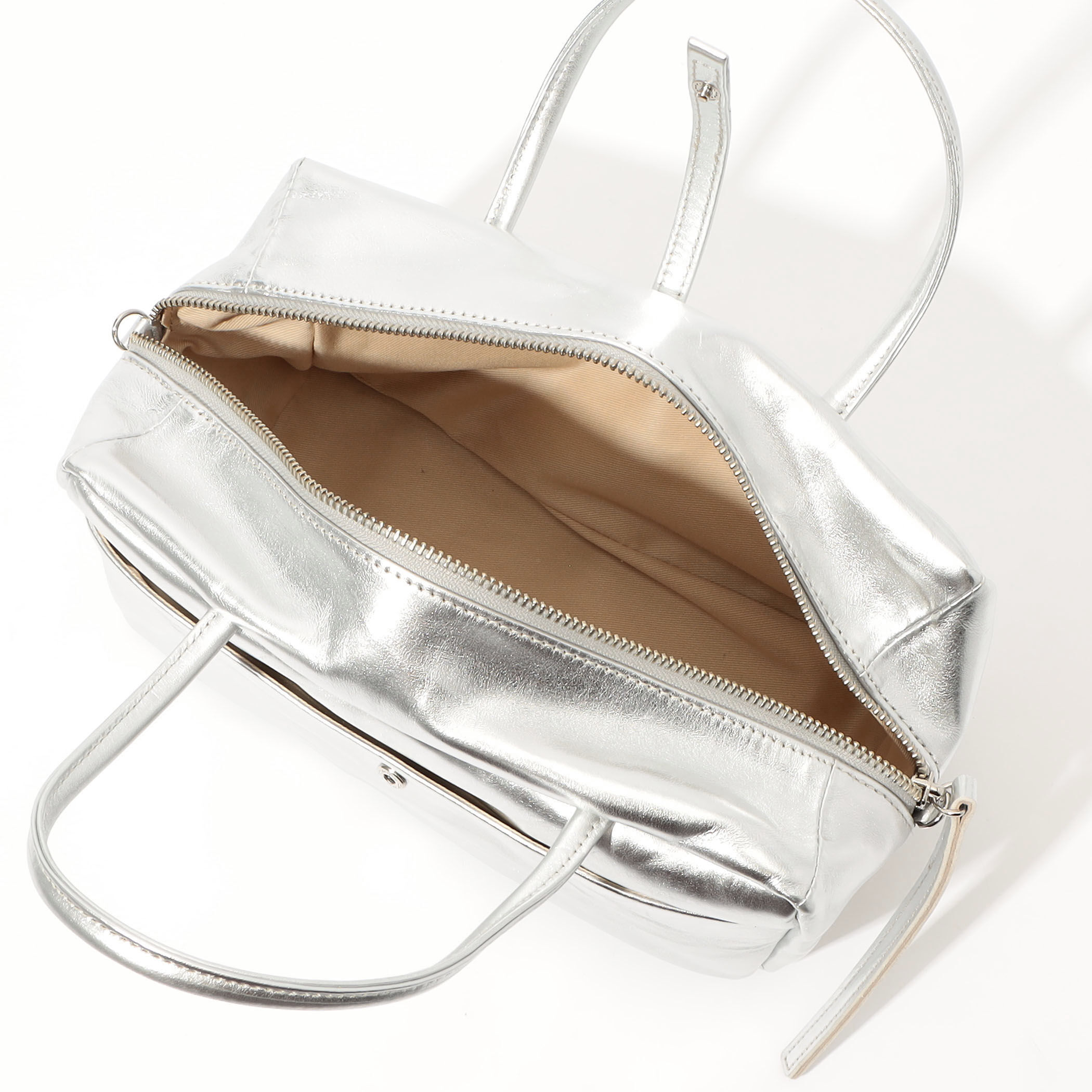 les basiques ソフトレザー2-wayトートバッグ｜トゥモローランド 公式通販