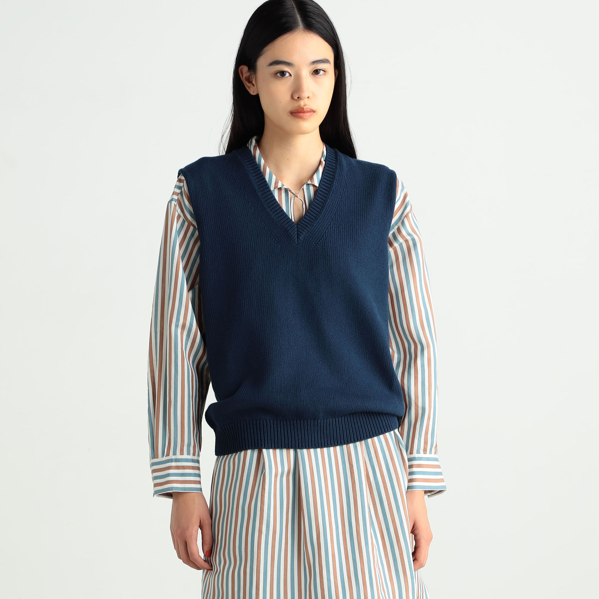 ボンクラ Vネックニット 99-000455-03.jpg?fitin=720:720