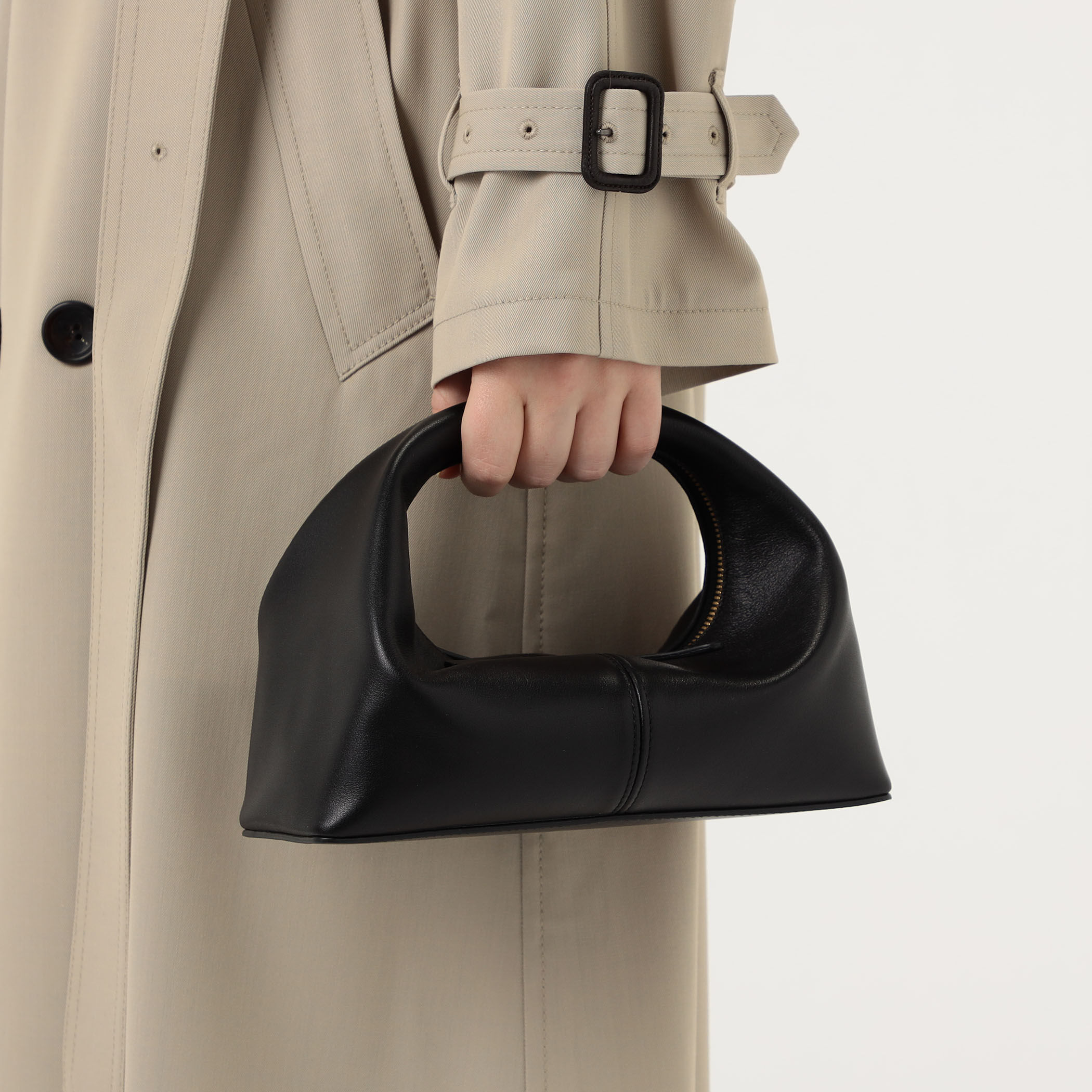 plage FRENZLAUER ハンドバッグ FRENZLAUER Panier Baguette スモール｜トゥモローランド 公式通販