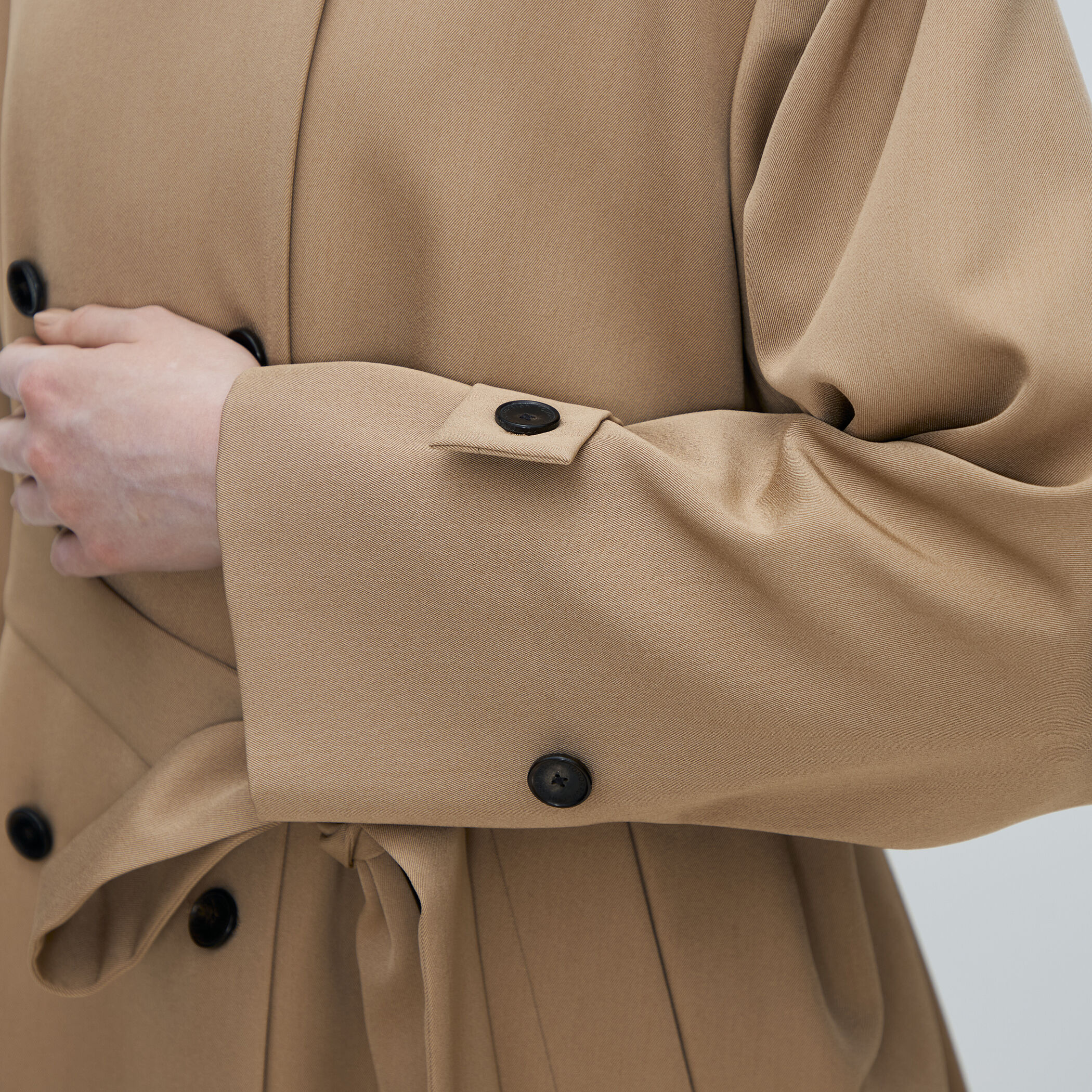 カバートクロス スタンドカラーコート｜トゥモローランド 公式通販