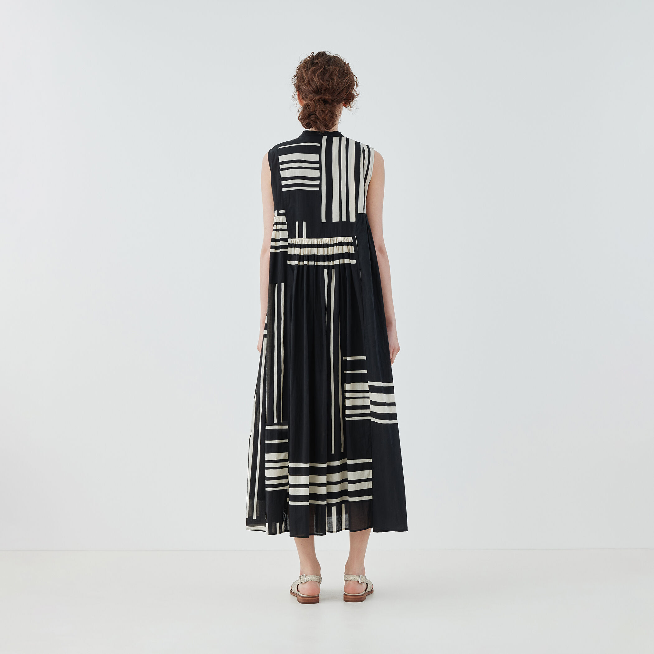 専用です　　スタンドネックウエストギャザーワンピース green label relaxing（グリーンレーベルリラクシング）の「FFC