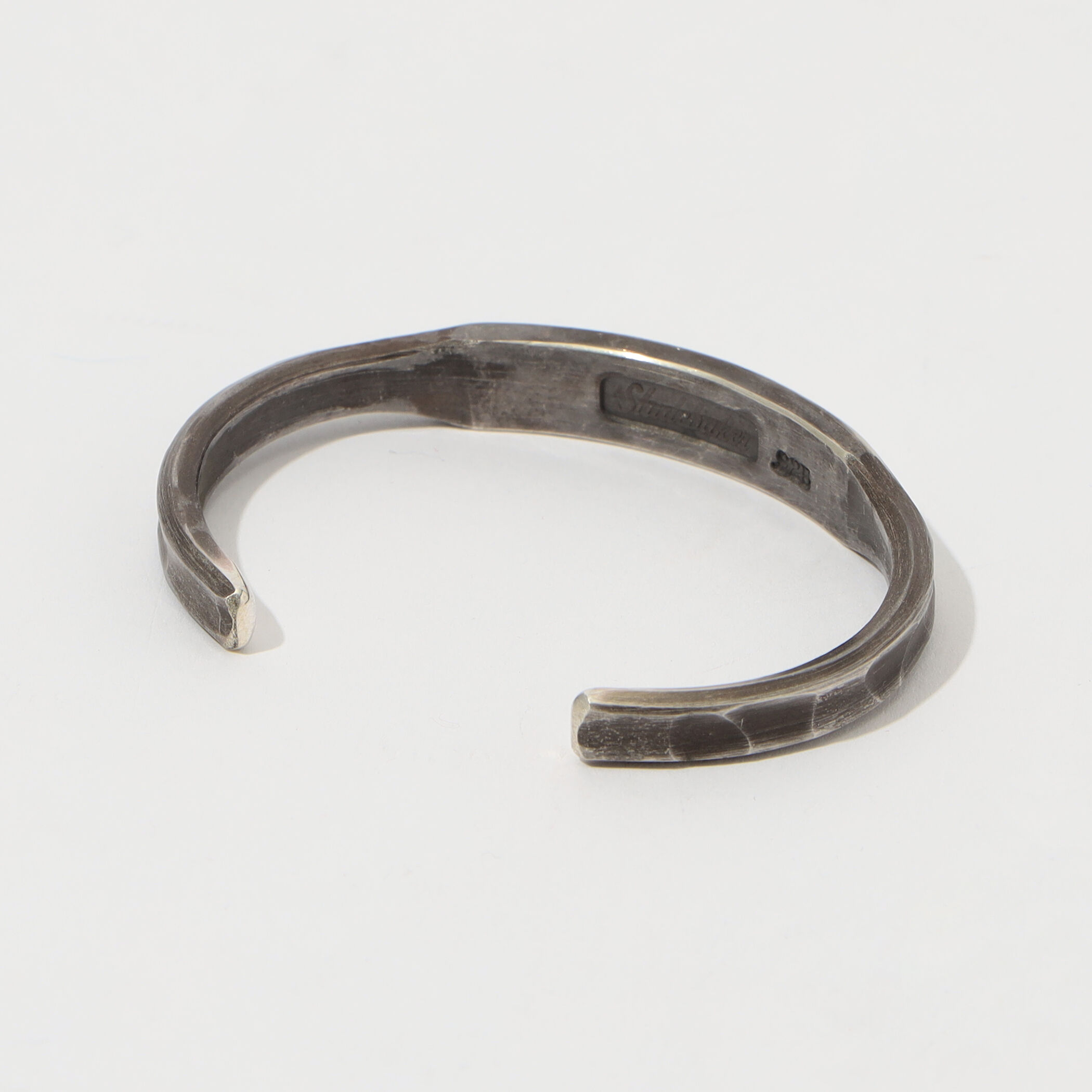 STUDEBAKER METALS ID CUFF シルバーバングル｜トゥモローランド 公式通販