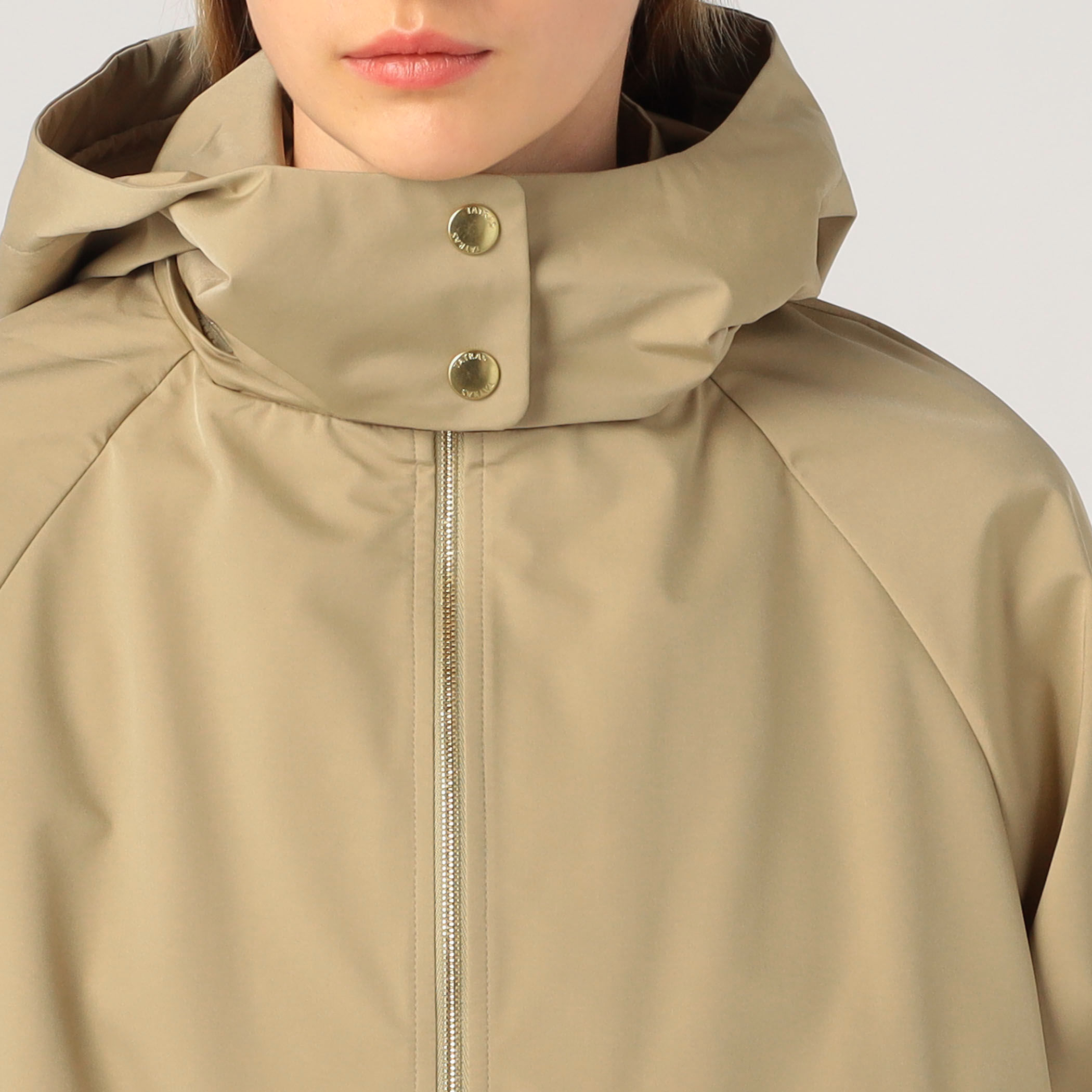 トゥモローランド別注 TATRAS NARA フードブルゾン　ブラック 別注】TATRAS NARA フードブルゾン（TOMORROWLAND BUYING WEAR