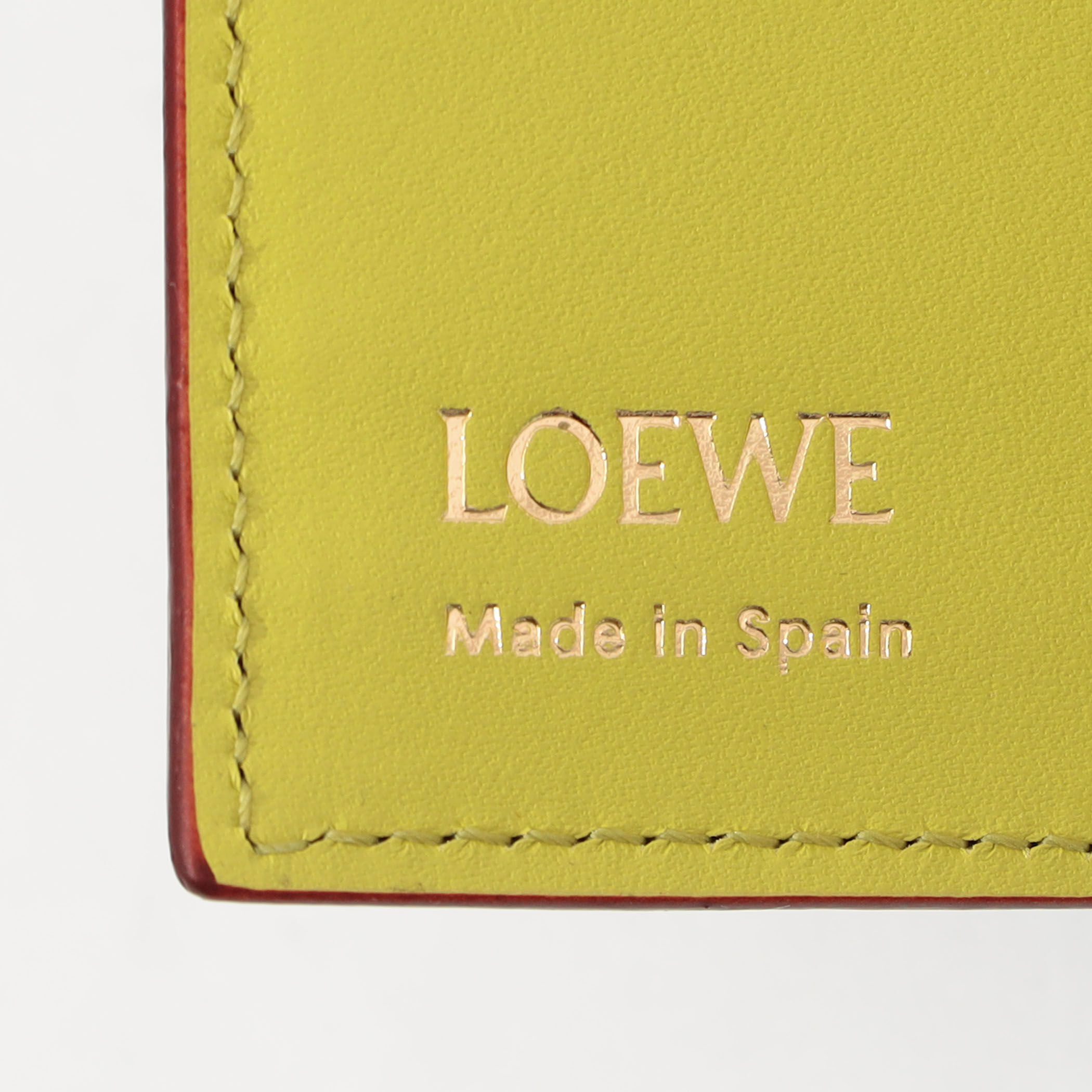 LOEWE ノットコンパクトウォレット｜トゥモローランド 公式通販