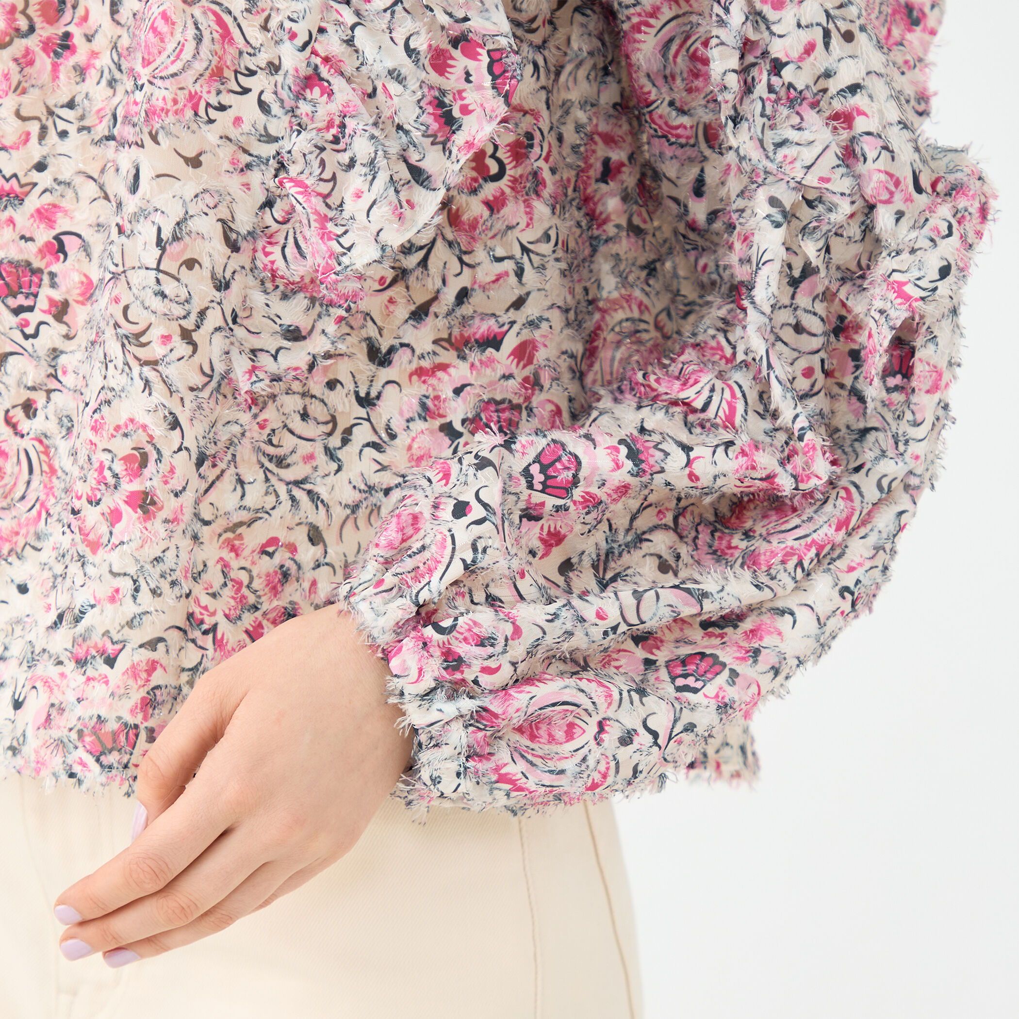 ラメカットジャカード フリルブラウス｜トゥモローランド 公式通販