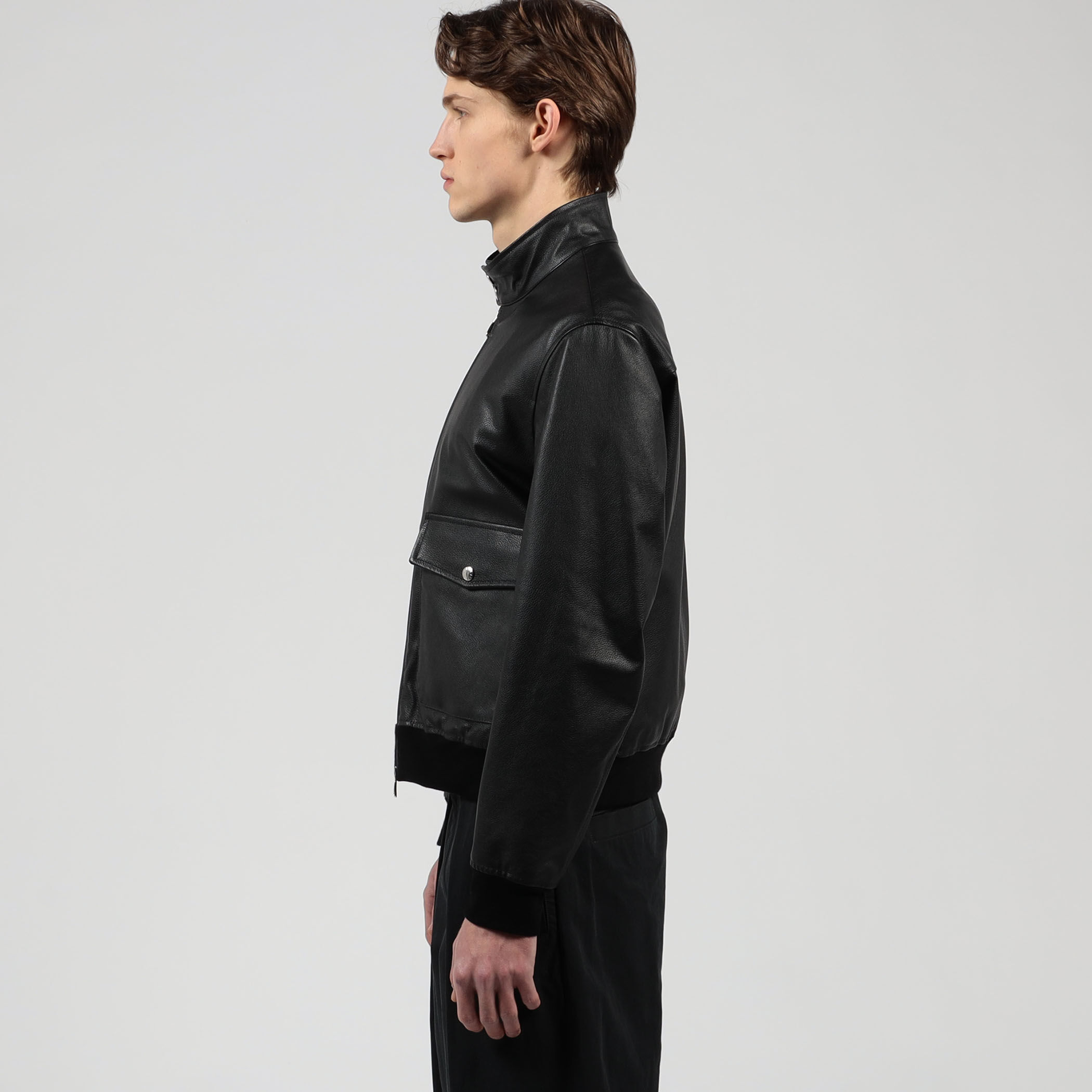 別注】EMMETI GREYSON カーフ ドライビングブルゾン｜トゥモローランド