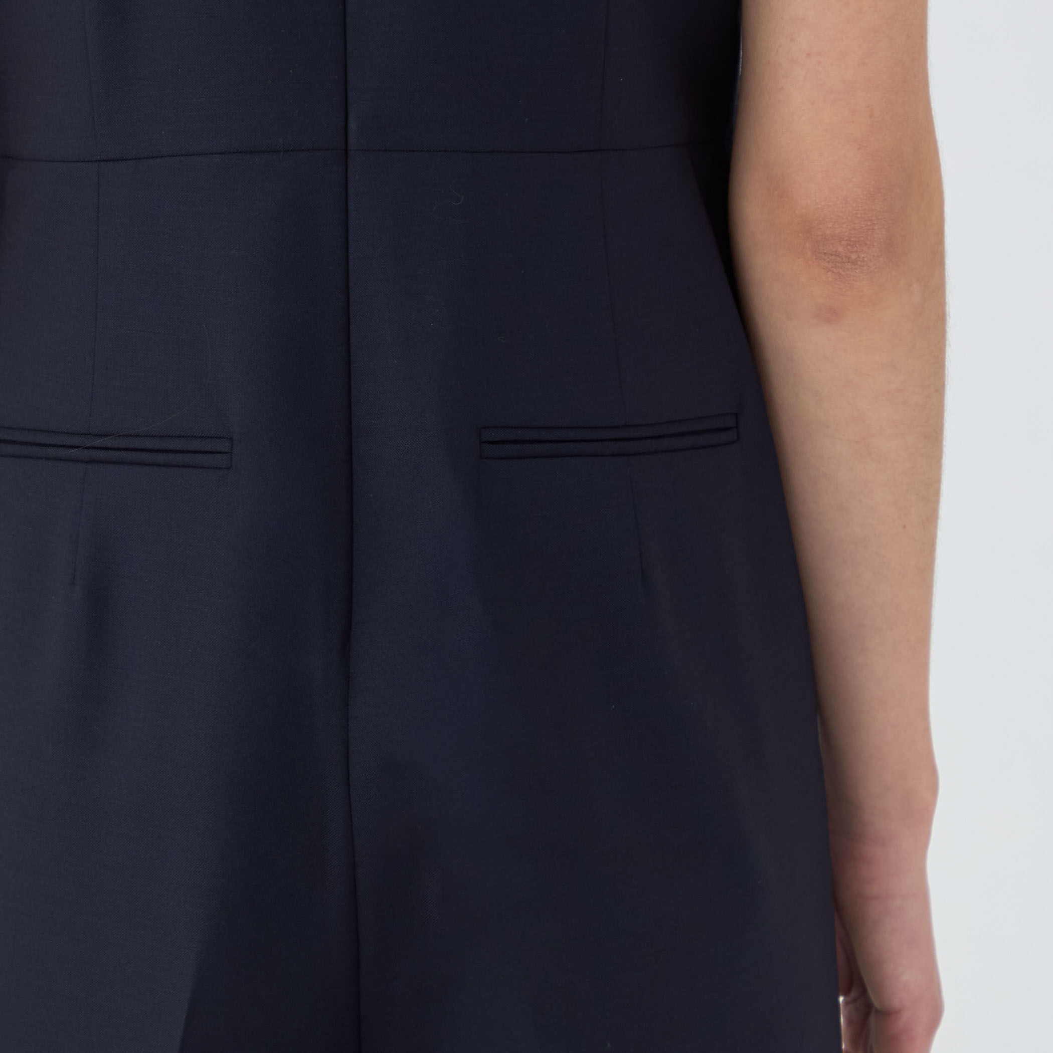 シャイニーシャーク タックオールインワン｜トゥモローランド 公式通販