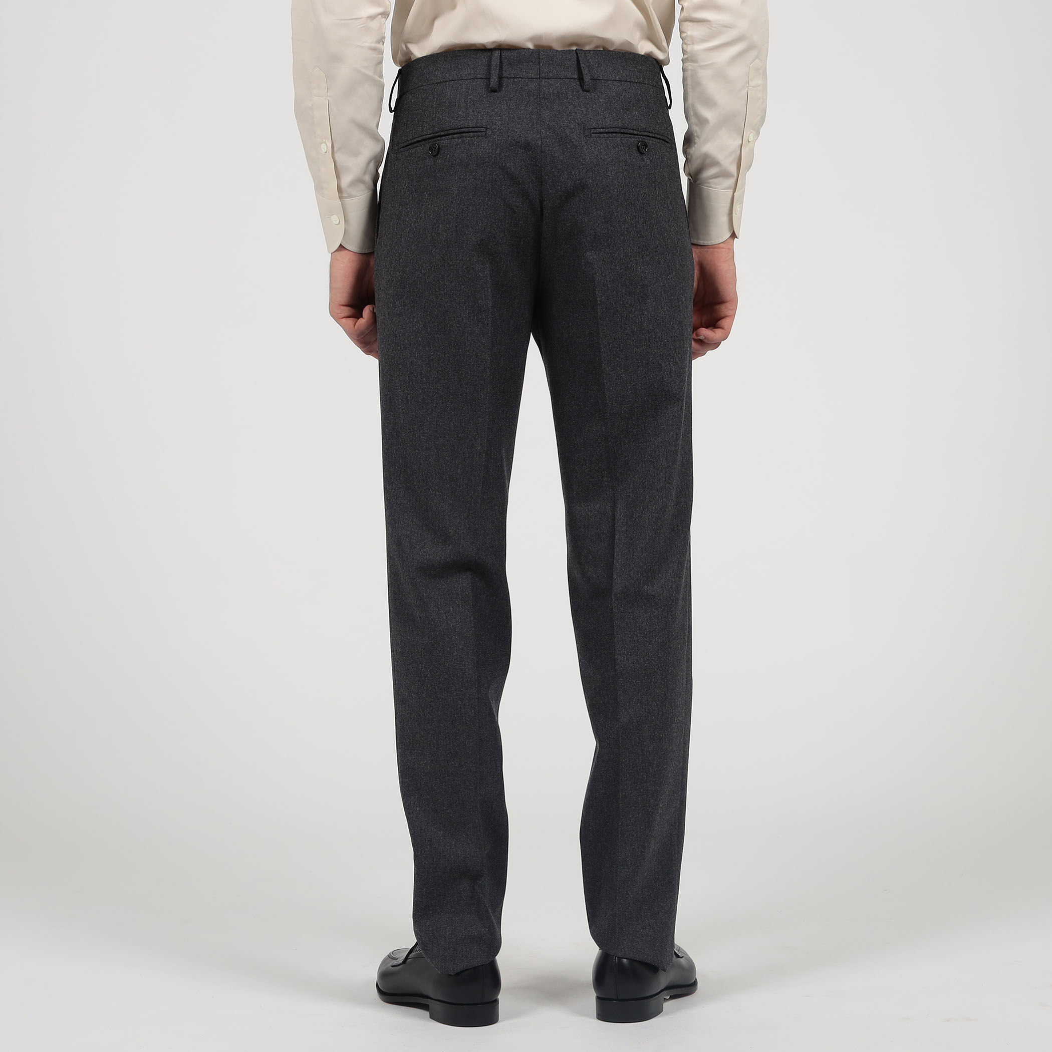 <美品>TAGLIATORE ブラック ウール スーツ サイズ44 TAGLIATORE タリアトーレ ジャケット ウールカシミヤ 2025AW 秋冬