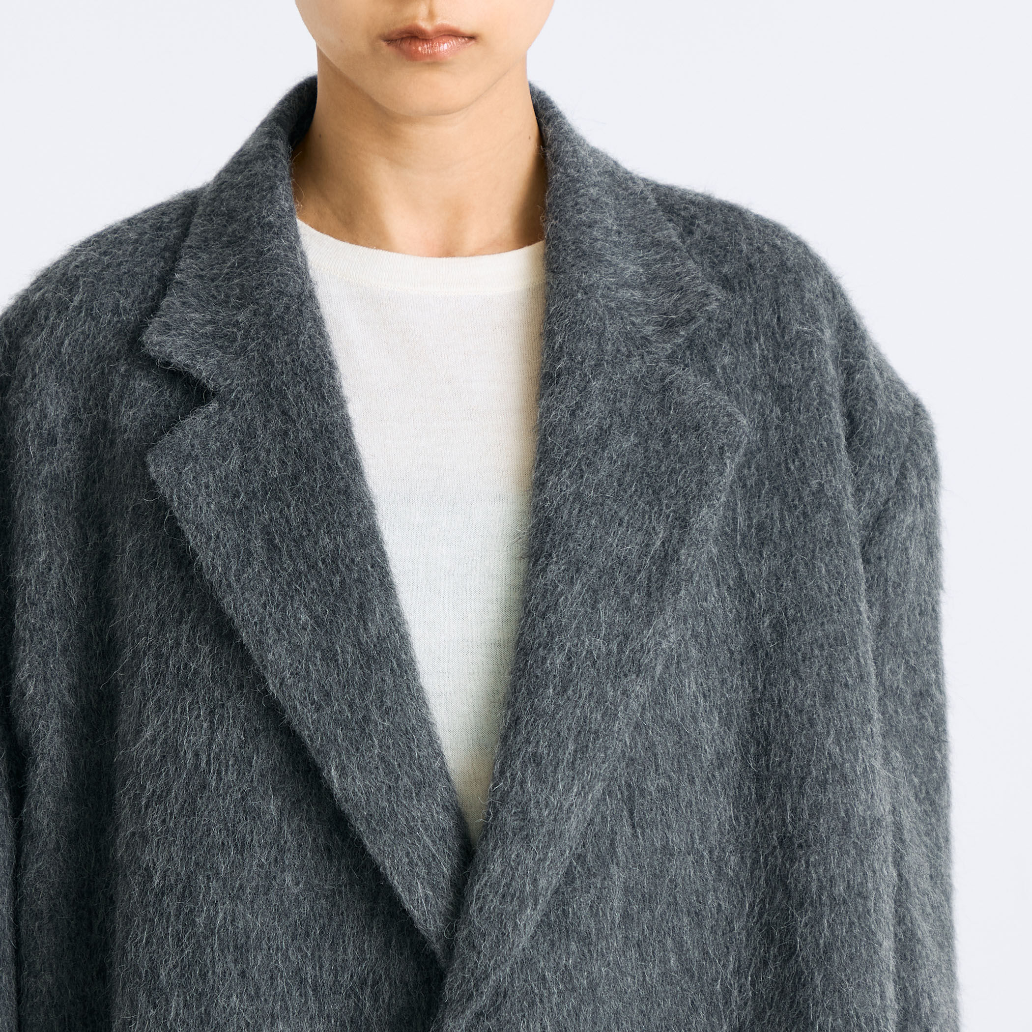 アルパカシャギー チェスターコート｜トゥモローランド 公式通販