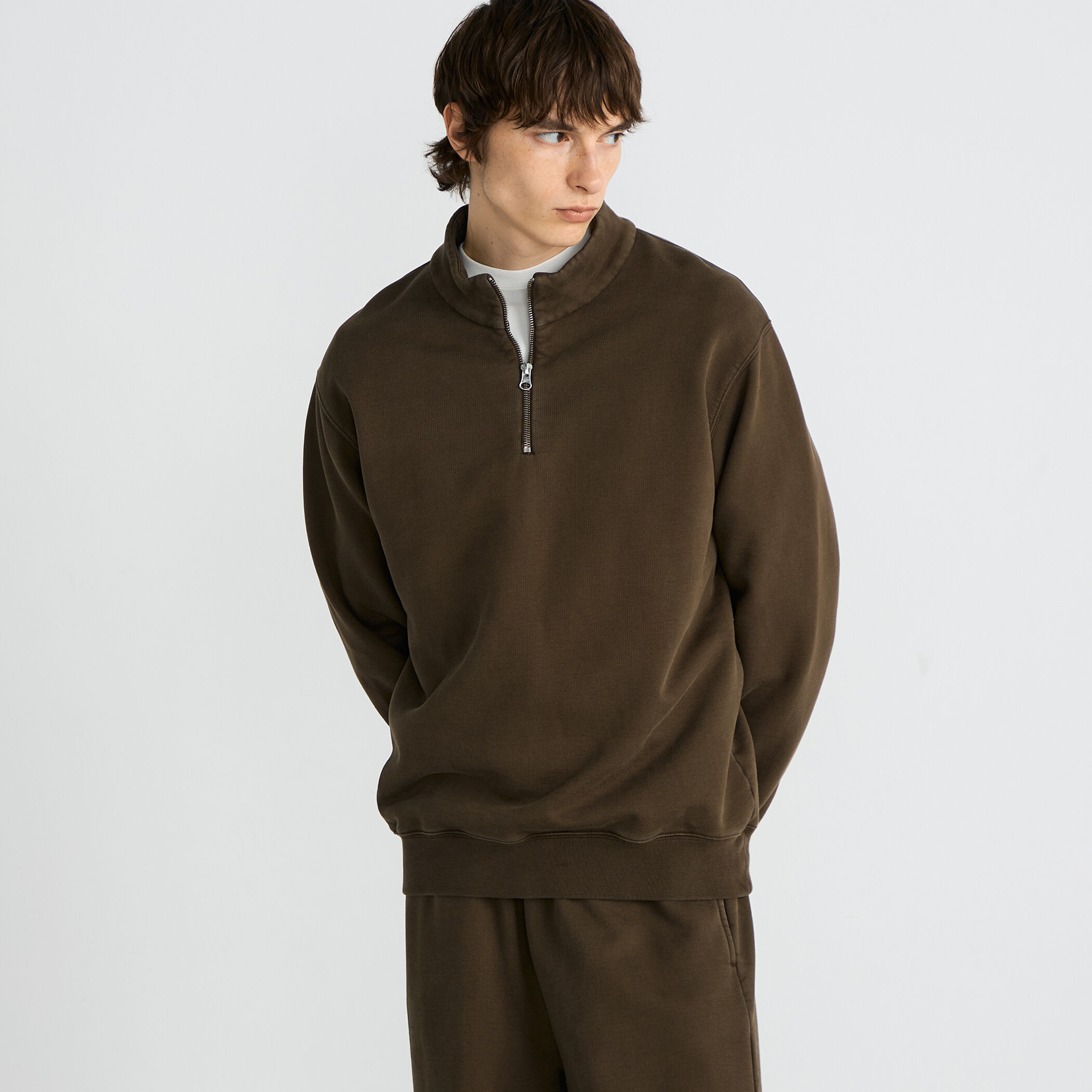 トップス EESETT&Co khaki OTONA セットアップ トップス スカート シルバーラインの丁度良い一癖