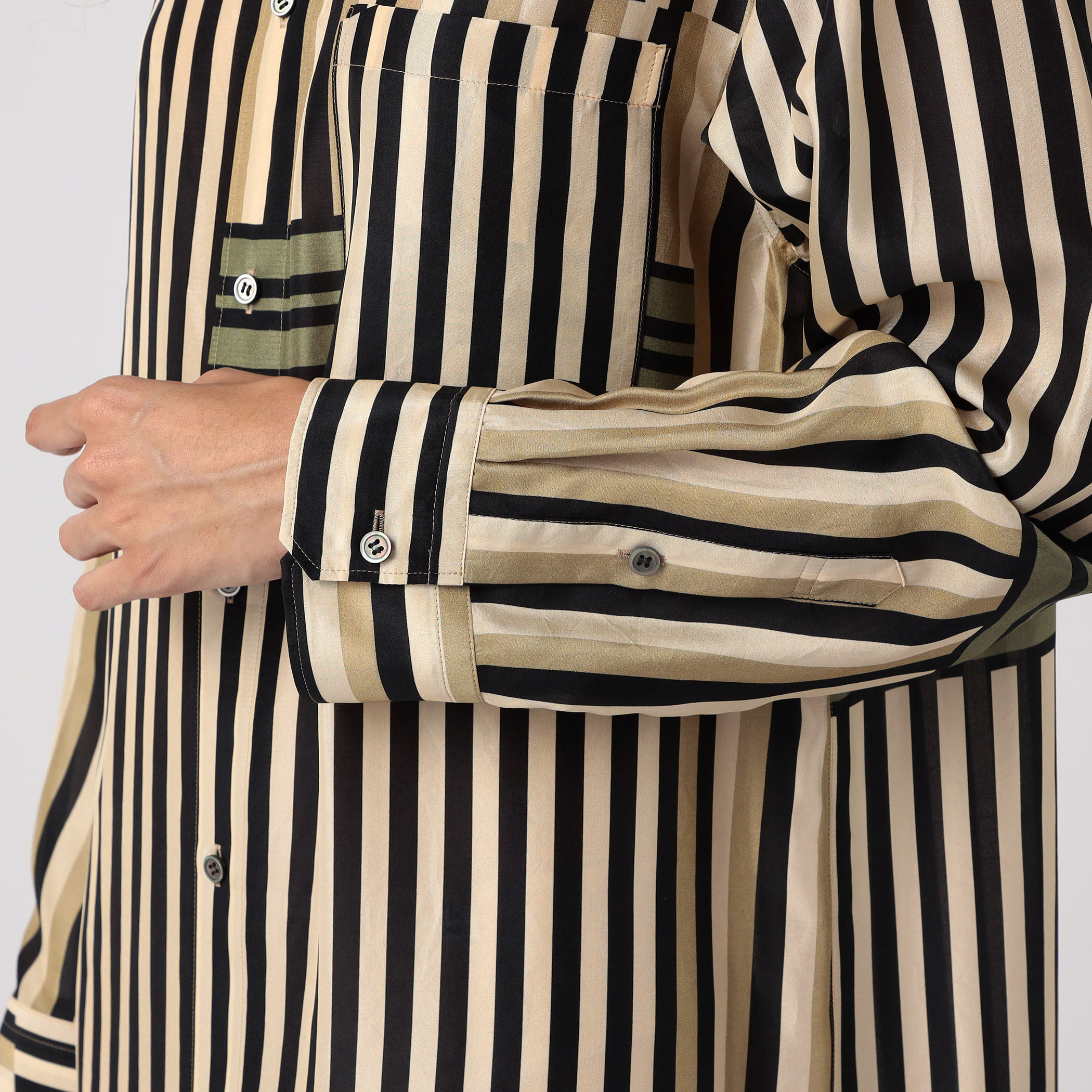 シルクハブタエストライププリント バンドカラーシャツワンピース