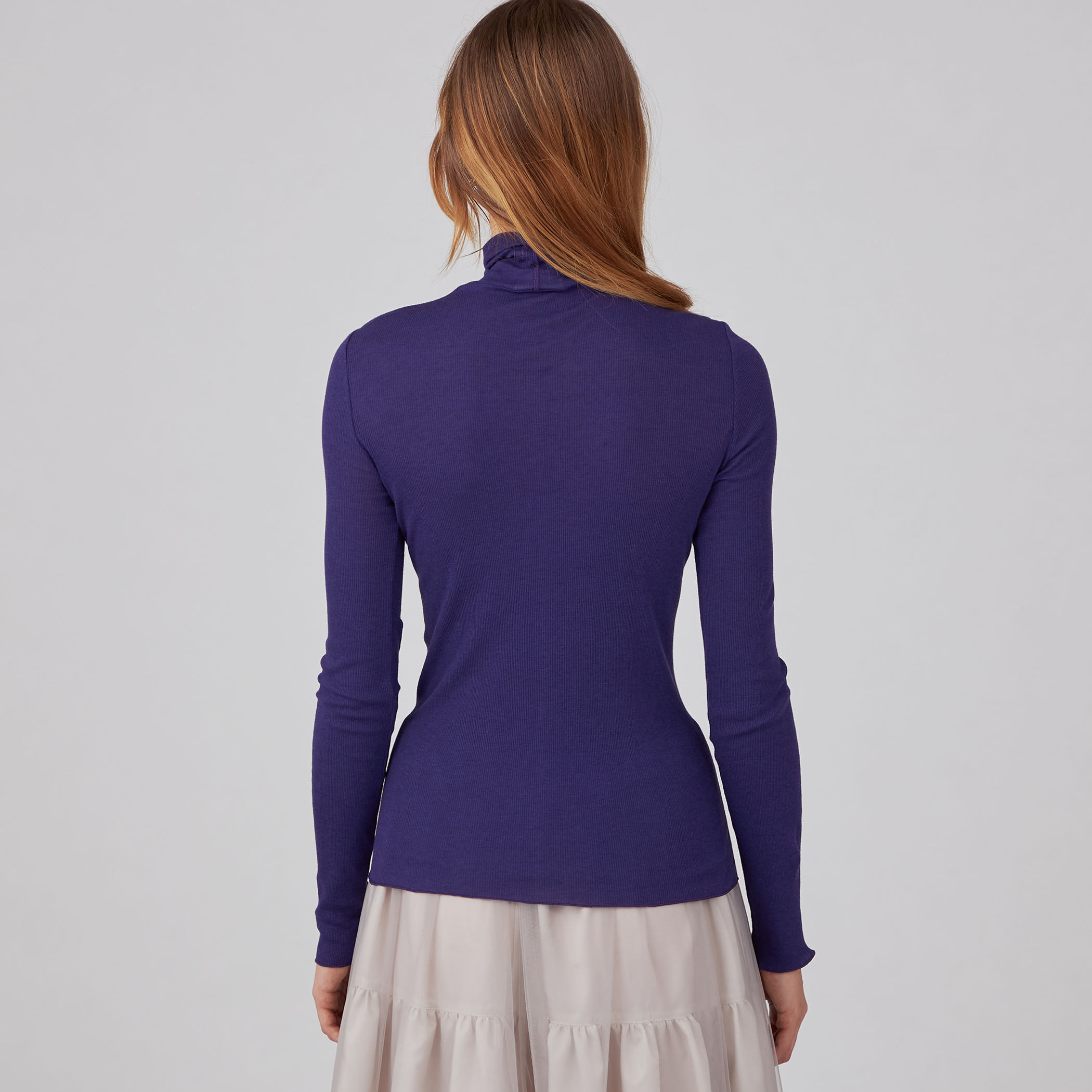 コットンシルクリブ タートルネックプルオーバー｜トゥモローランド