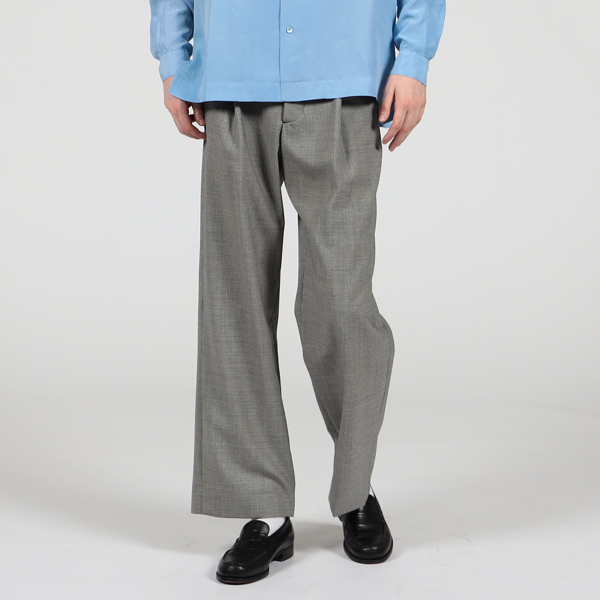 The CLASIK WIDE LEG TROUSERS 1プリーツワイドトラウザーズ