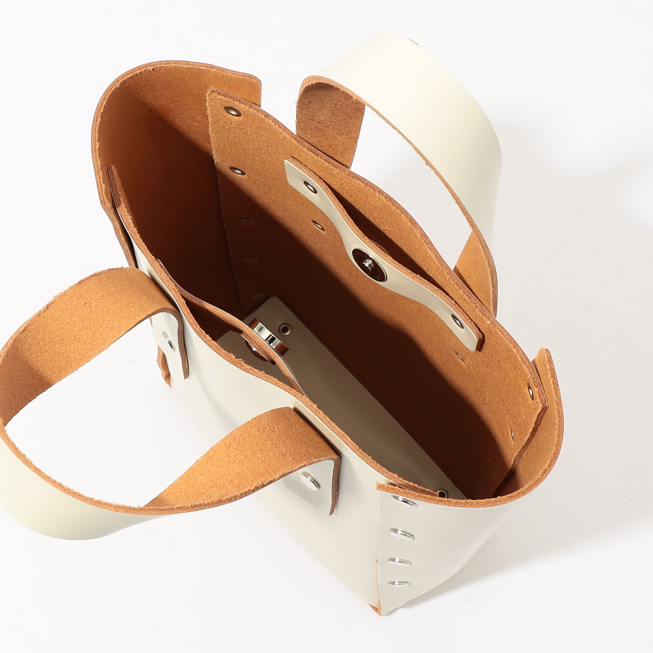 Hender Scheme assemble hand bag tall small｜トゥモローランド