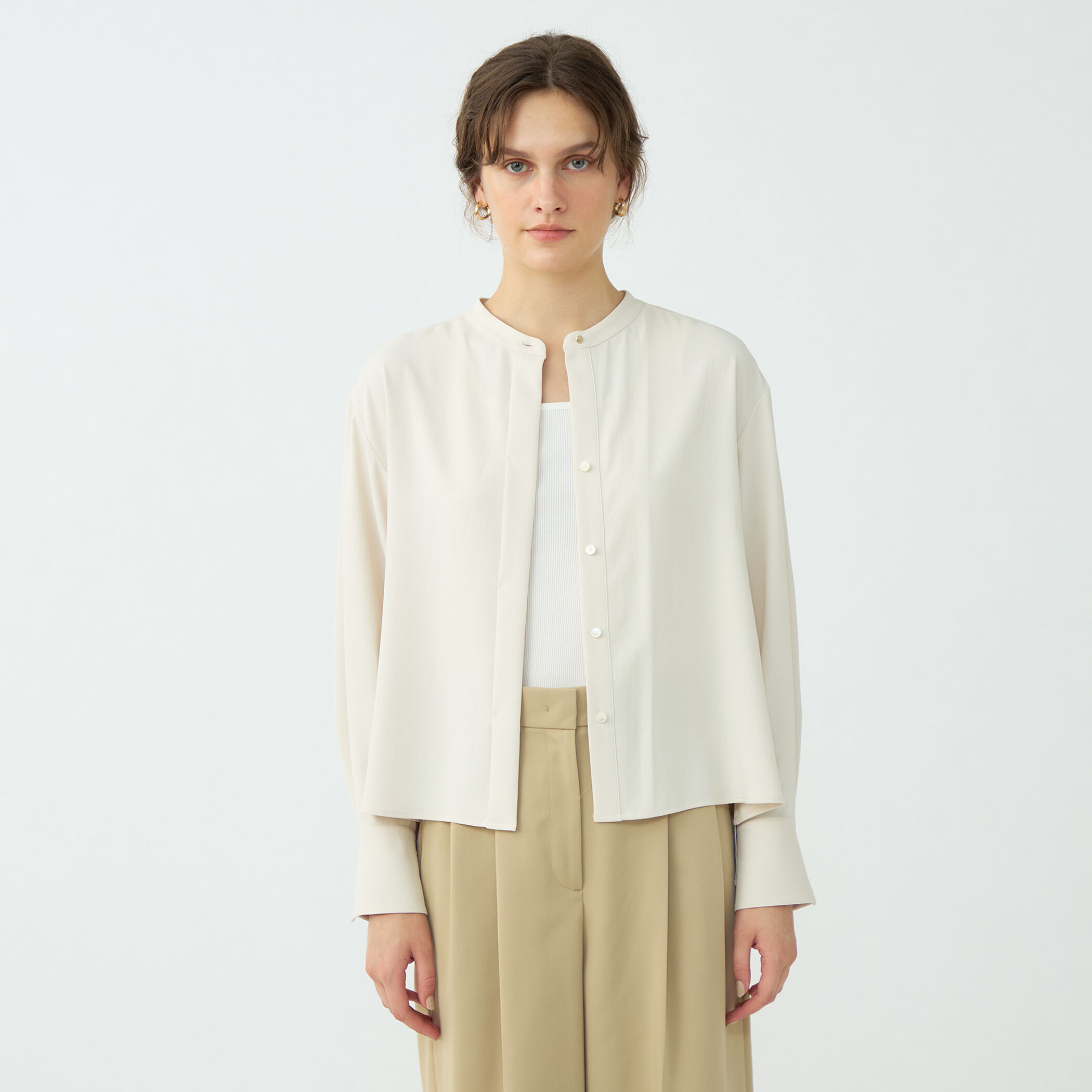 サンディジョーゼット ボックスシルエットブラウス｜トゥモローランド