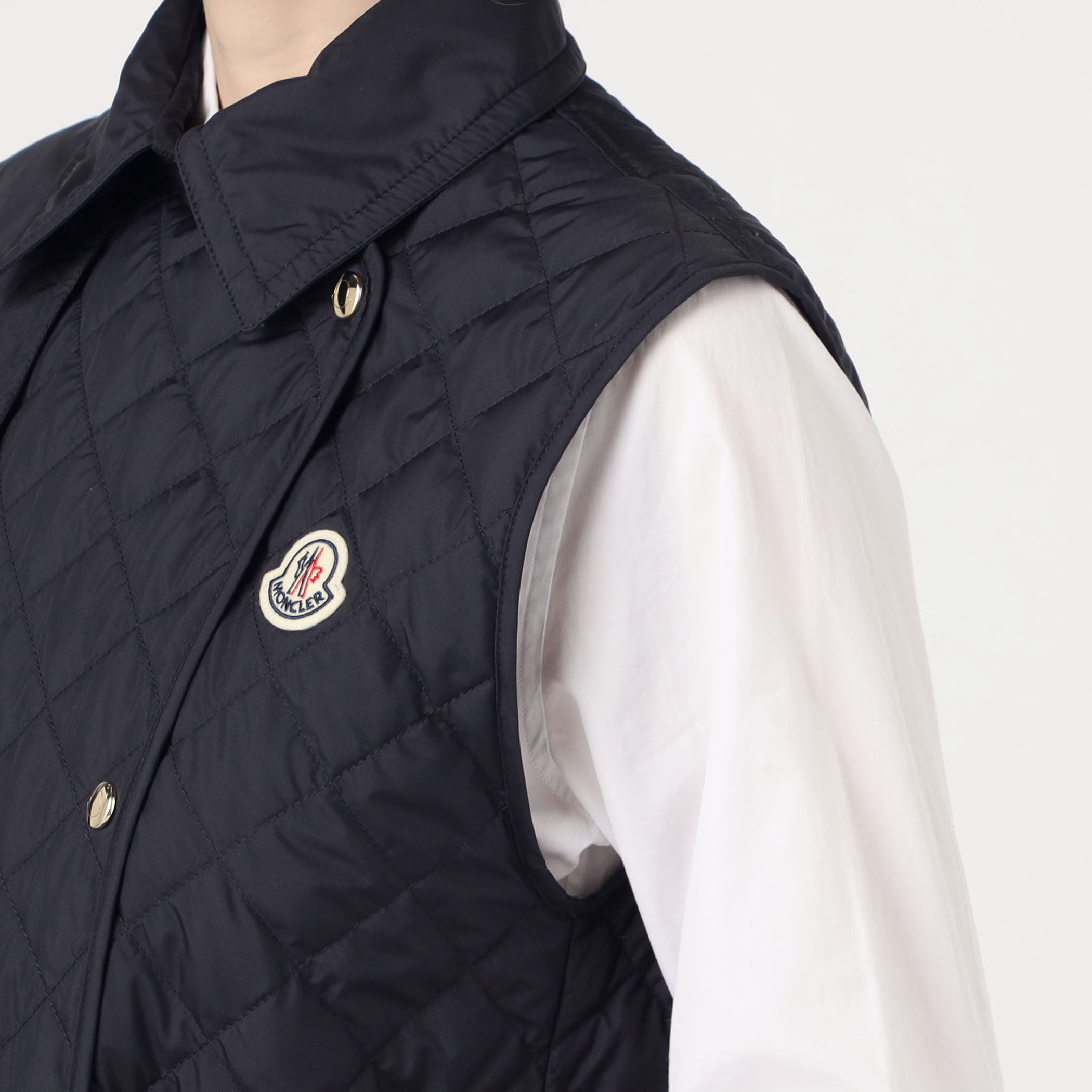 MONCLER ALCIONE VEST ジレ|トゥモローランド 公式通販 MONCLER ALCIONE VEST ジレ|トゥモローランド 公式通販