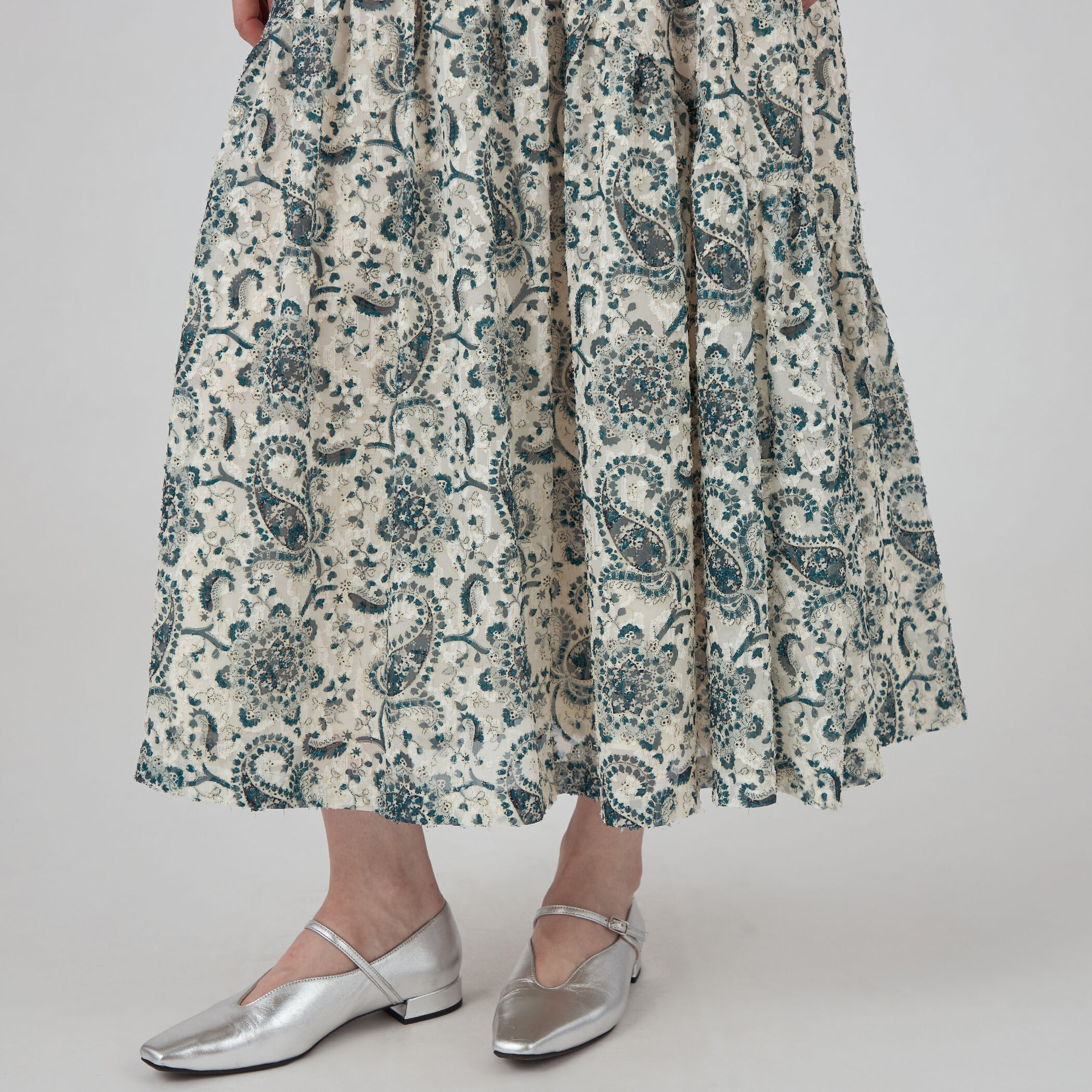 item2411441a3cfd11efabec0242ac