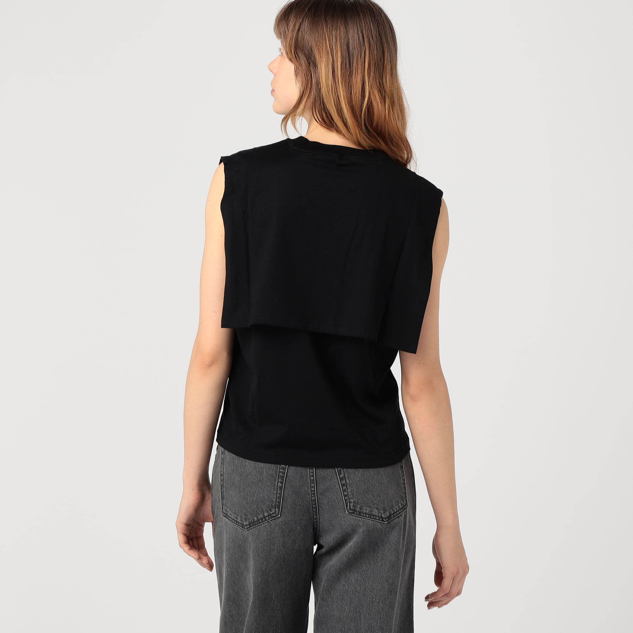 HYKE SLEEVELESS TEE｜トゥモローランド 公式通販