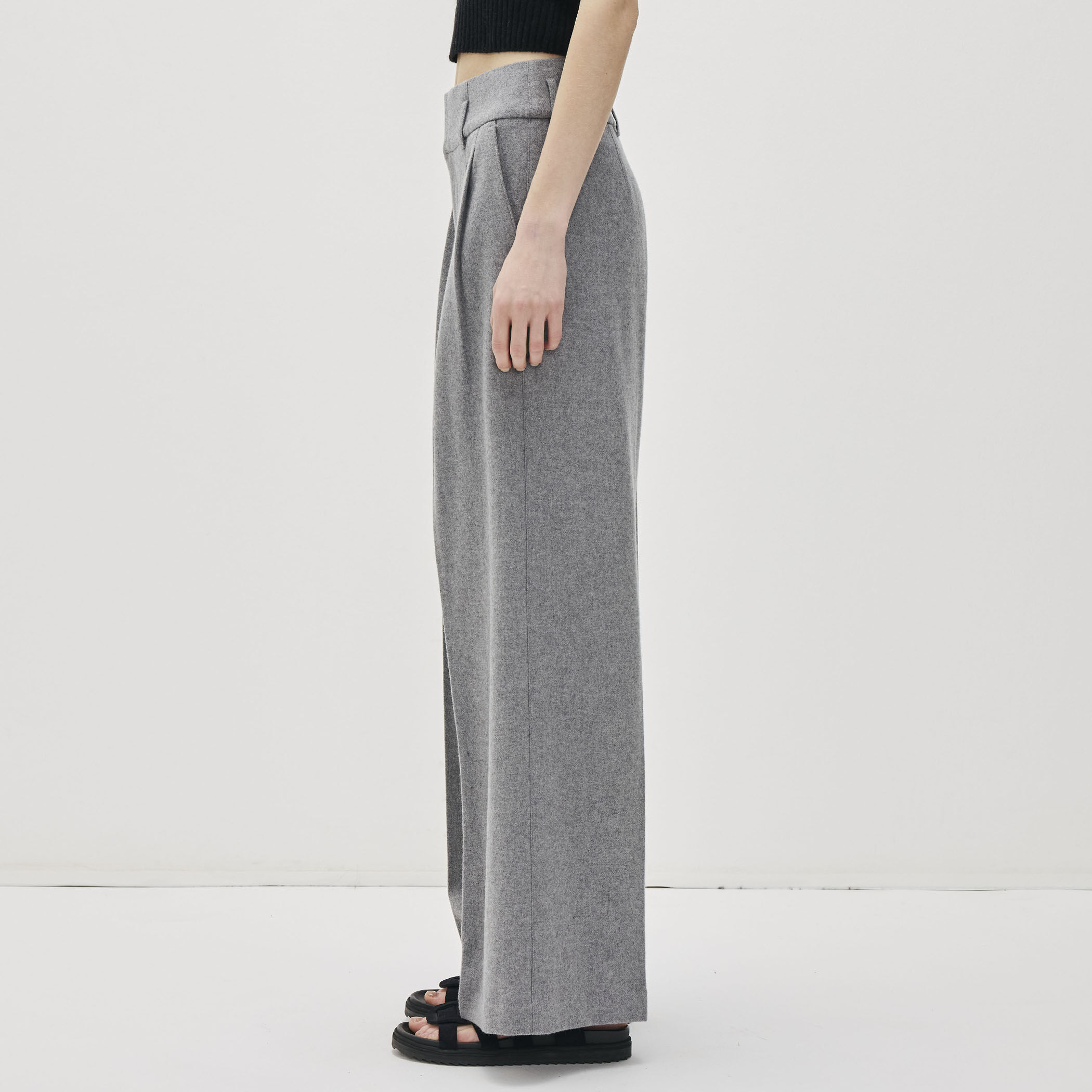ウールカシミヤブレンド プリーツトラウザーパンツ WWWF1096