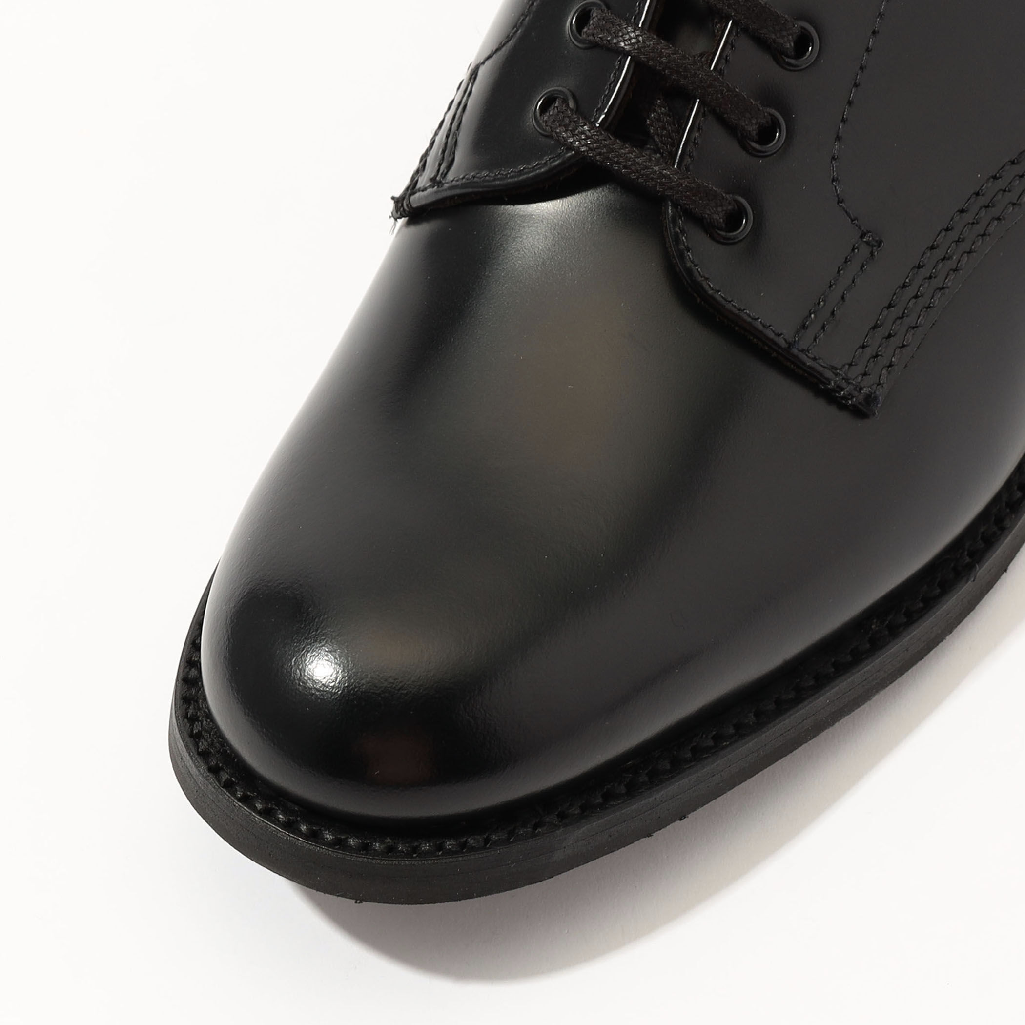 未使用品 CONFECT 別注　Sanders ポリッシュドレザー黒 いいとこ取りな革靴】カジュアルに着こなせる「サンダース