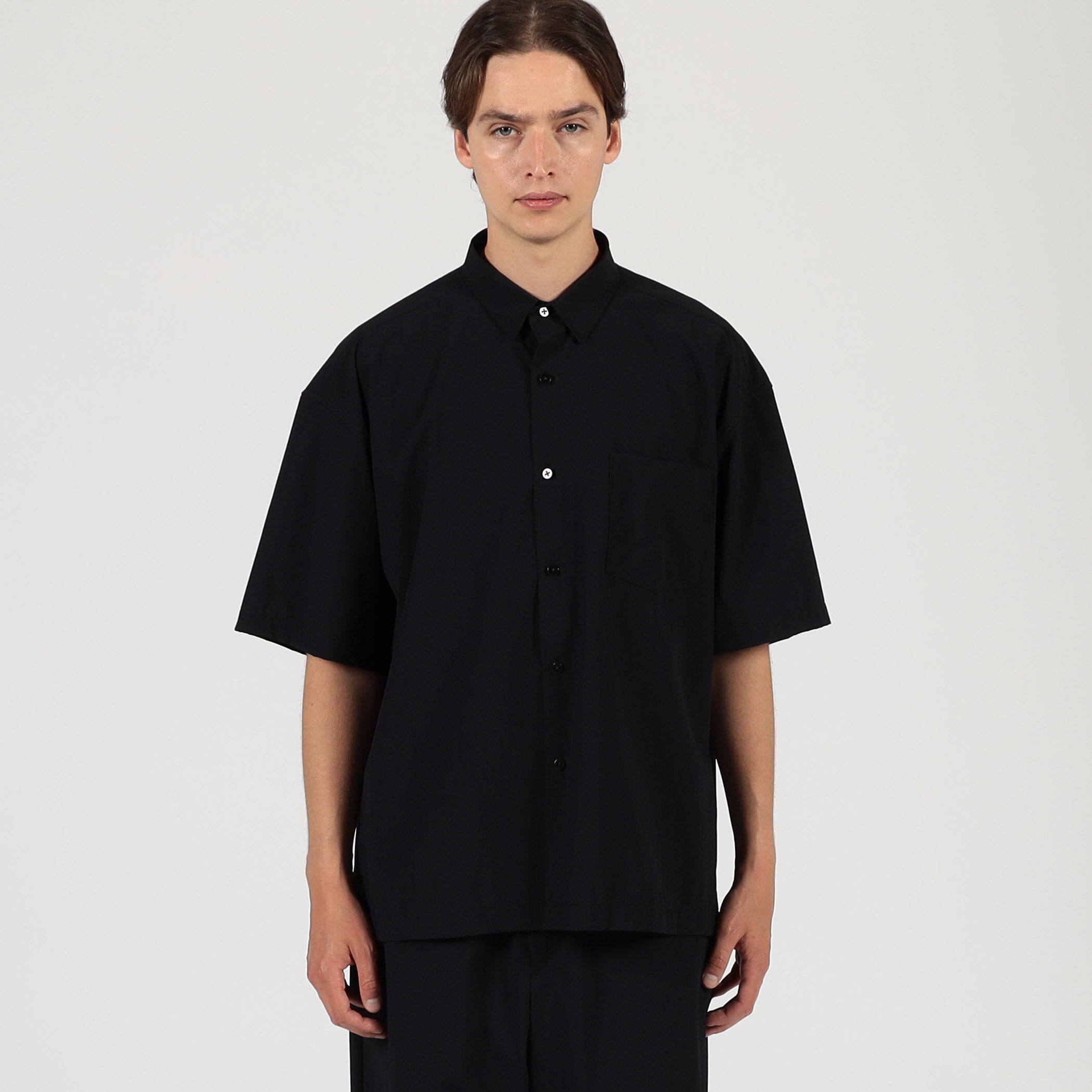 リサイクルナイロン 半袖シャツ｜トゥモローランド 公式通販