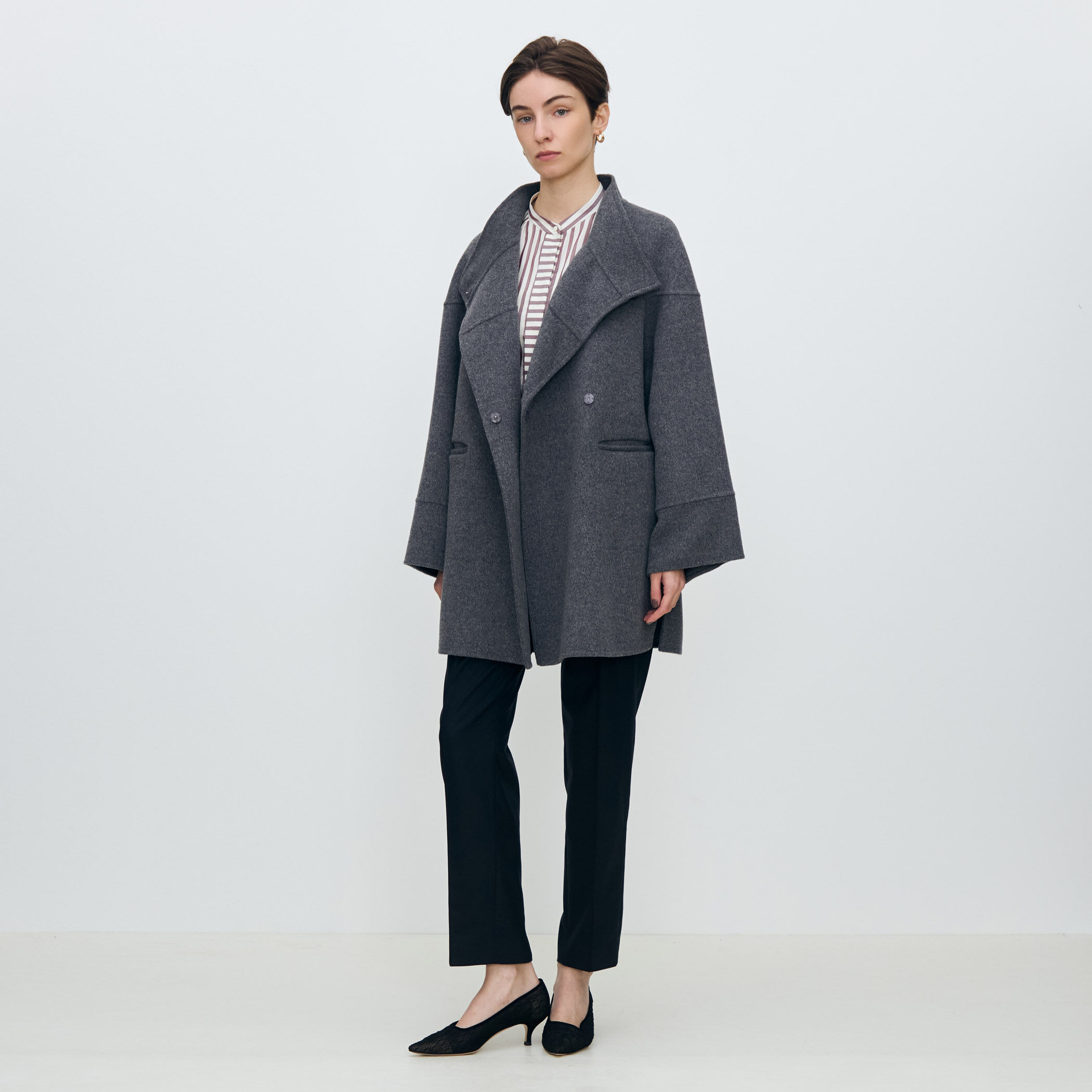 スーパーダブルフェイス スタンドカラーコート｜トゥモローランド 公式通販