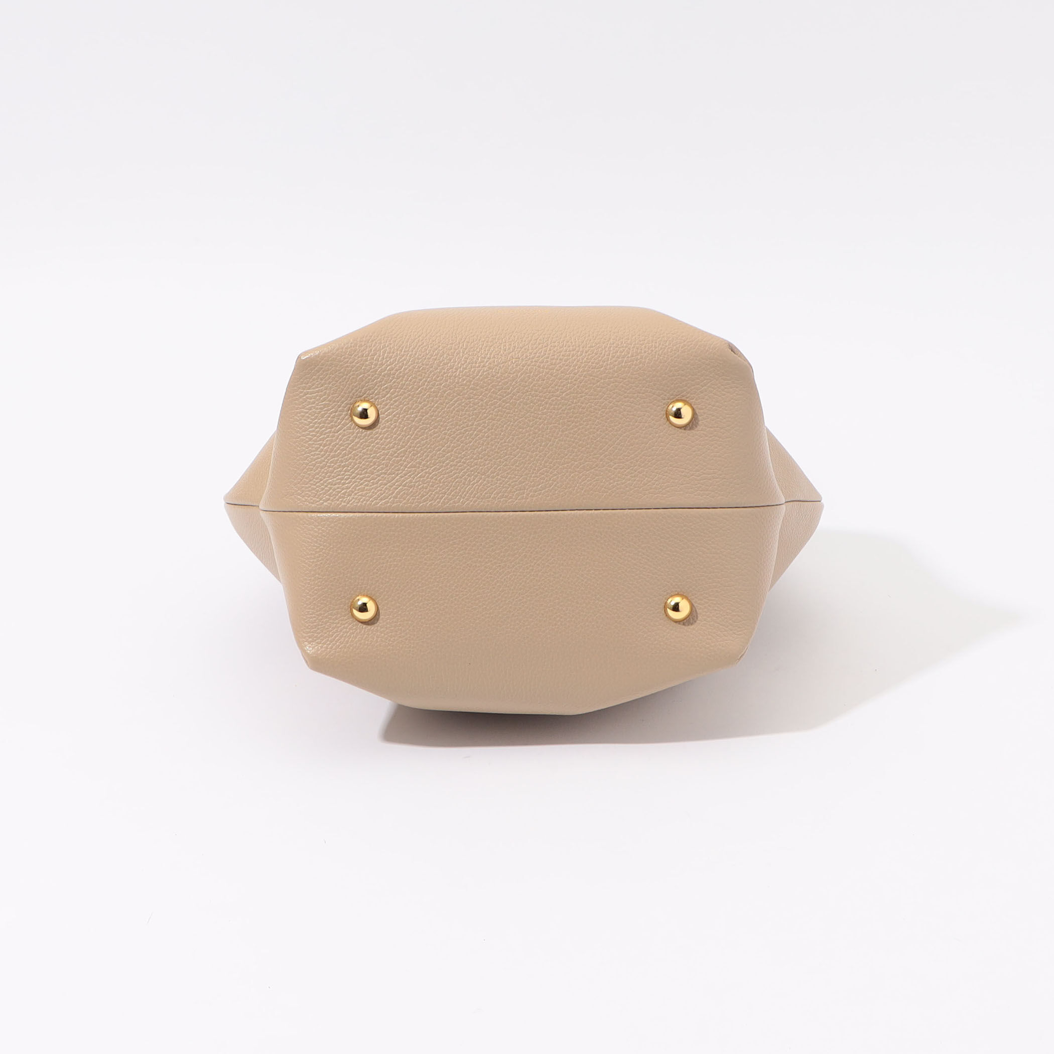 【DEMELLIER】ニューヨーク スエード ショルダーバッグ☆関税込 DEMELLIER NEW YORK BUCKET ショルダーバッグ｜トゥモローランド