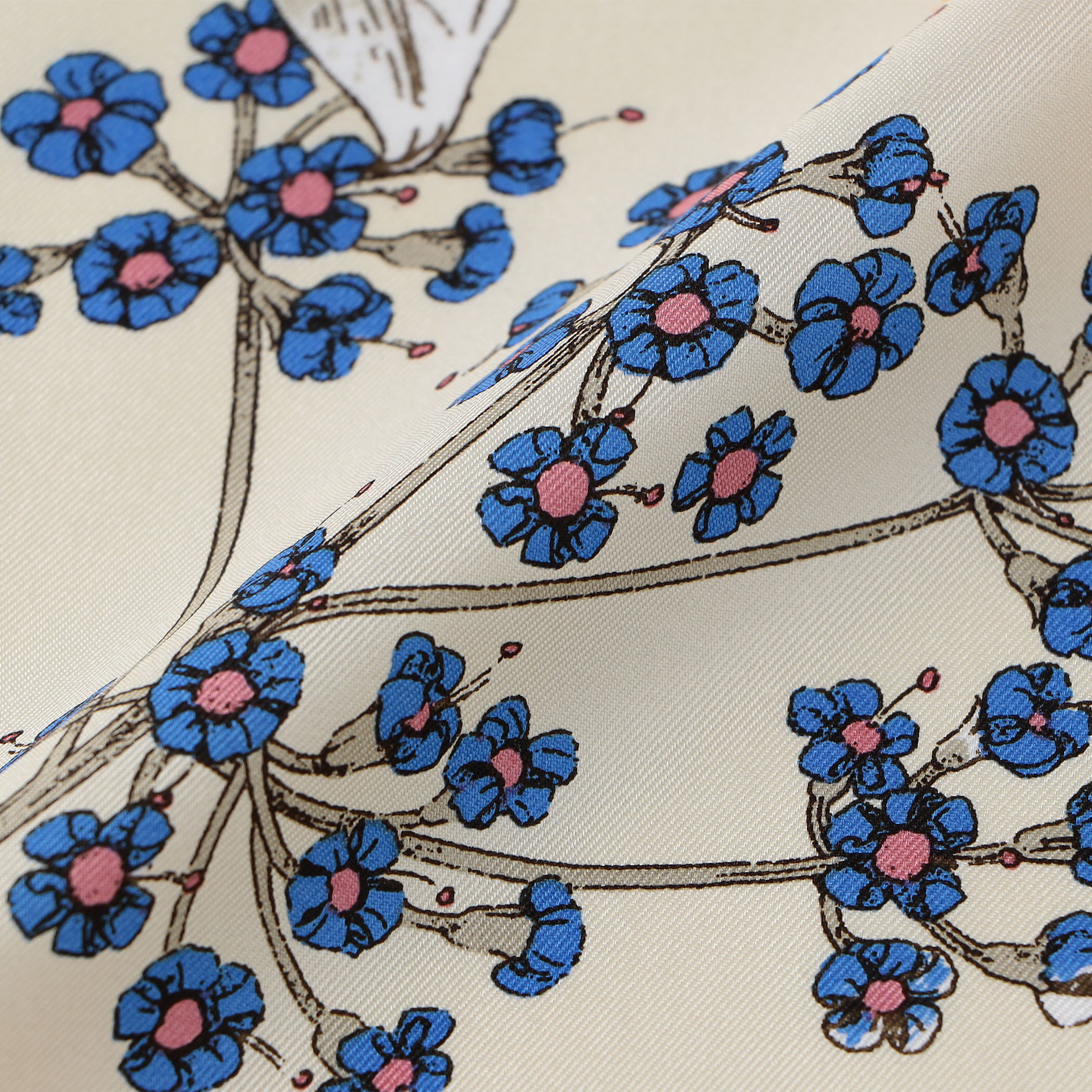 manipuri FLOWER シルクスカーフ｜トゥモローランド 公式サイト