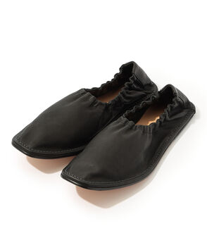 Hender Scheme footcast flatballet