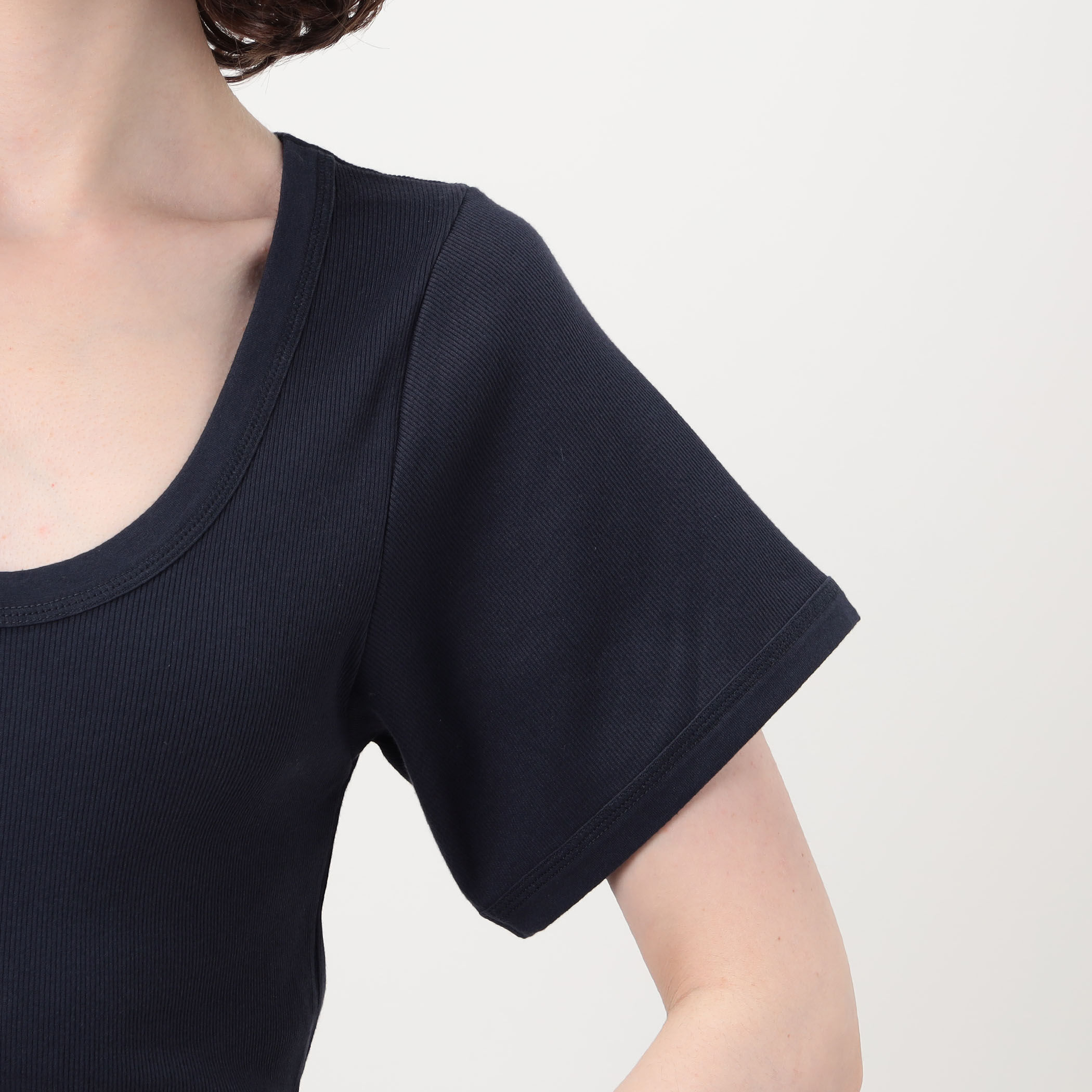 BY MALENE BIRGER LUNAI Uネックカットソー｜トゥモローランド 公式サイト