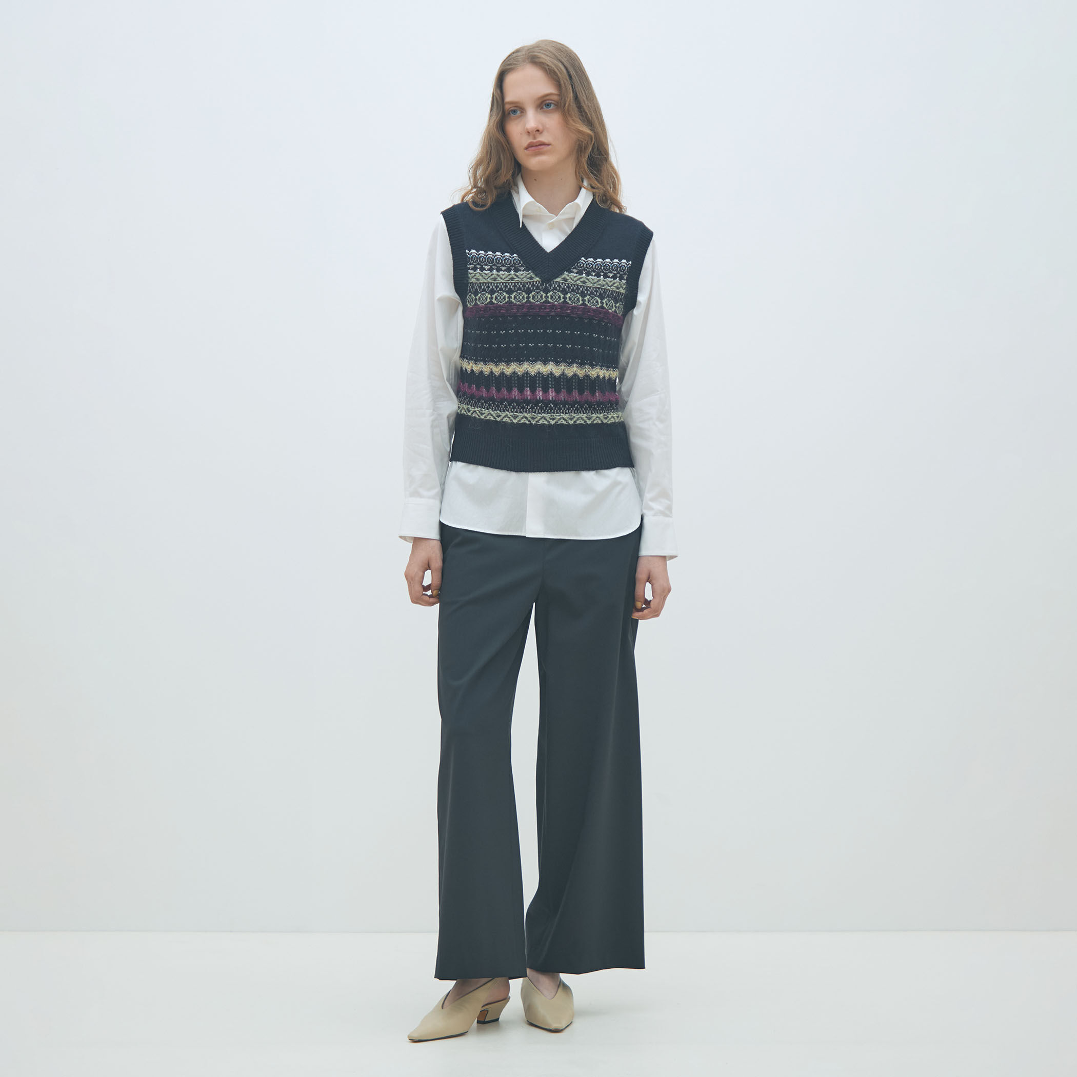 ポリエステルウールストレッチ フレアパンツ｜トゥモローランド 公式通販