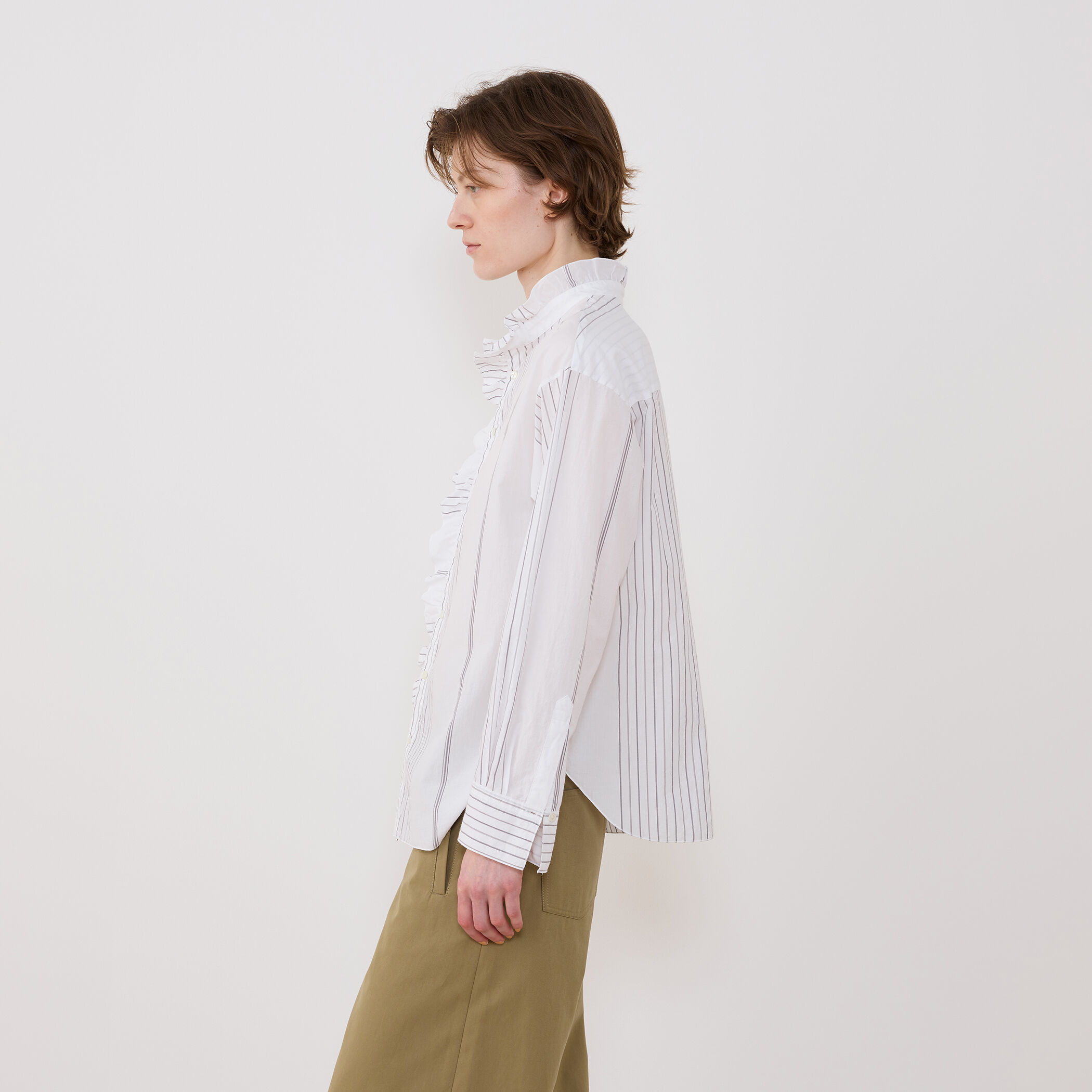 TOMORROWLAND ギャルリーヴィー コットンサッカー フリルクルーシャツ コットンサッカー フリルカラーシャツ｜トゥモローランド 公式通販