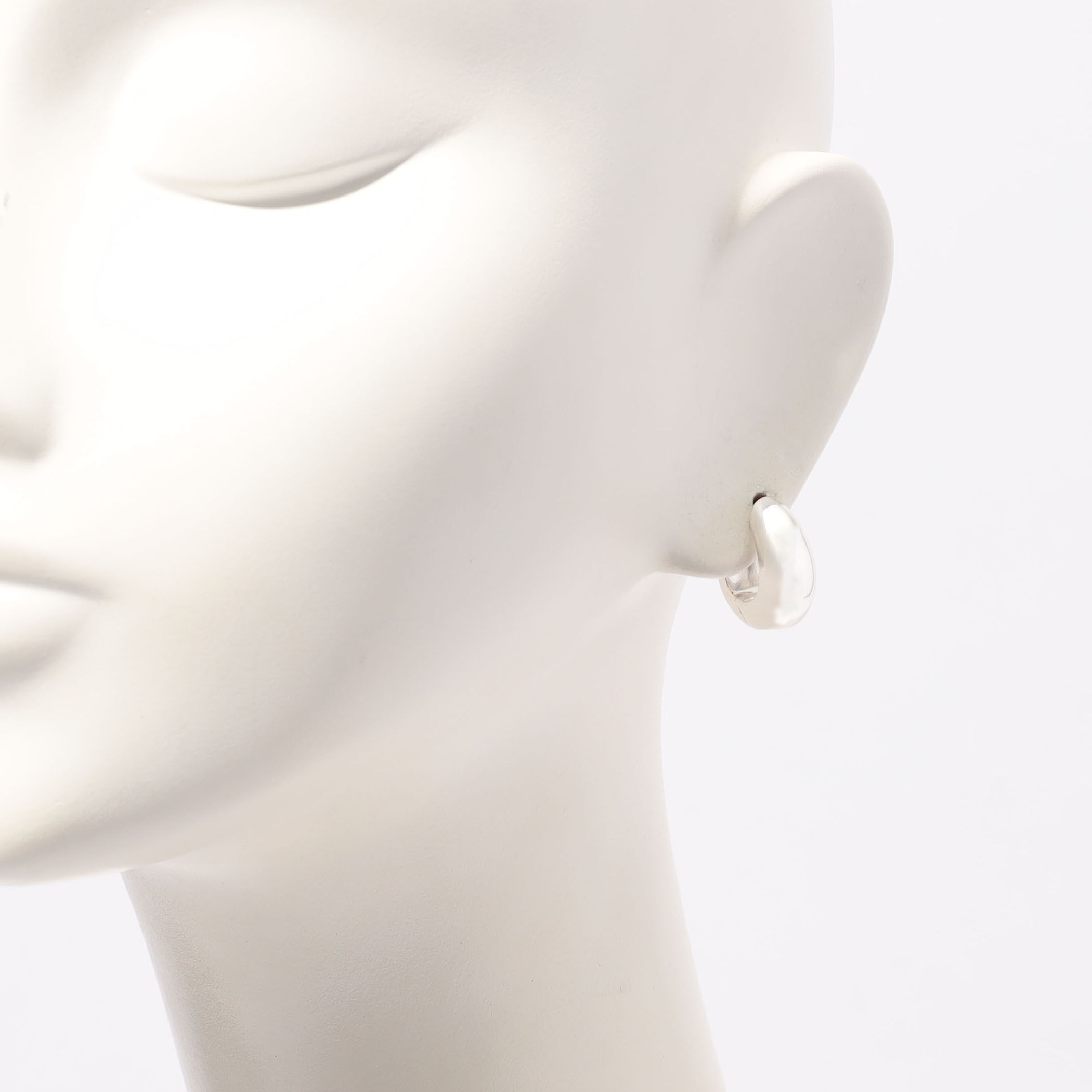 Kara Yoo HAZEL フープピアス｜トゥモローランド 公式通販