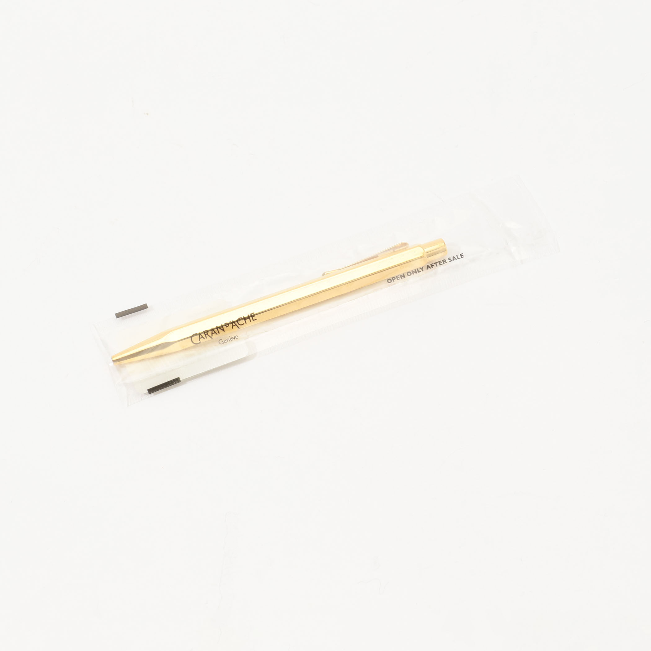 CARAN D'ACHE エクリドール シェブロン ゴールド ボールペン
