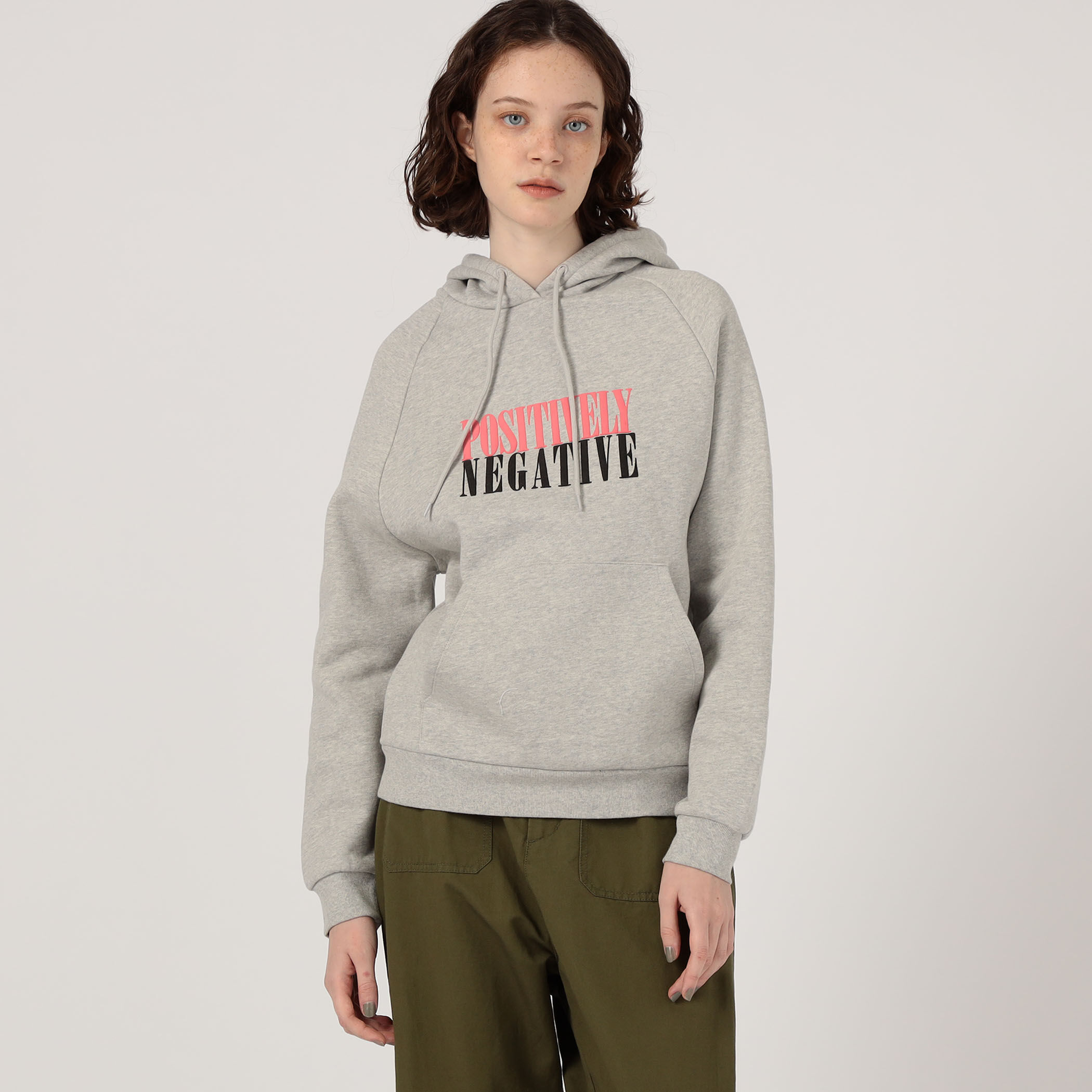 パーカー ETRE CECIL POSITIVELY NEGATIVE パーカー レディース ETRE CECIL POSITIVELY NEGATIVE パーカー｜トゥモローランド