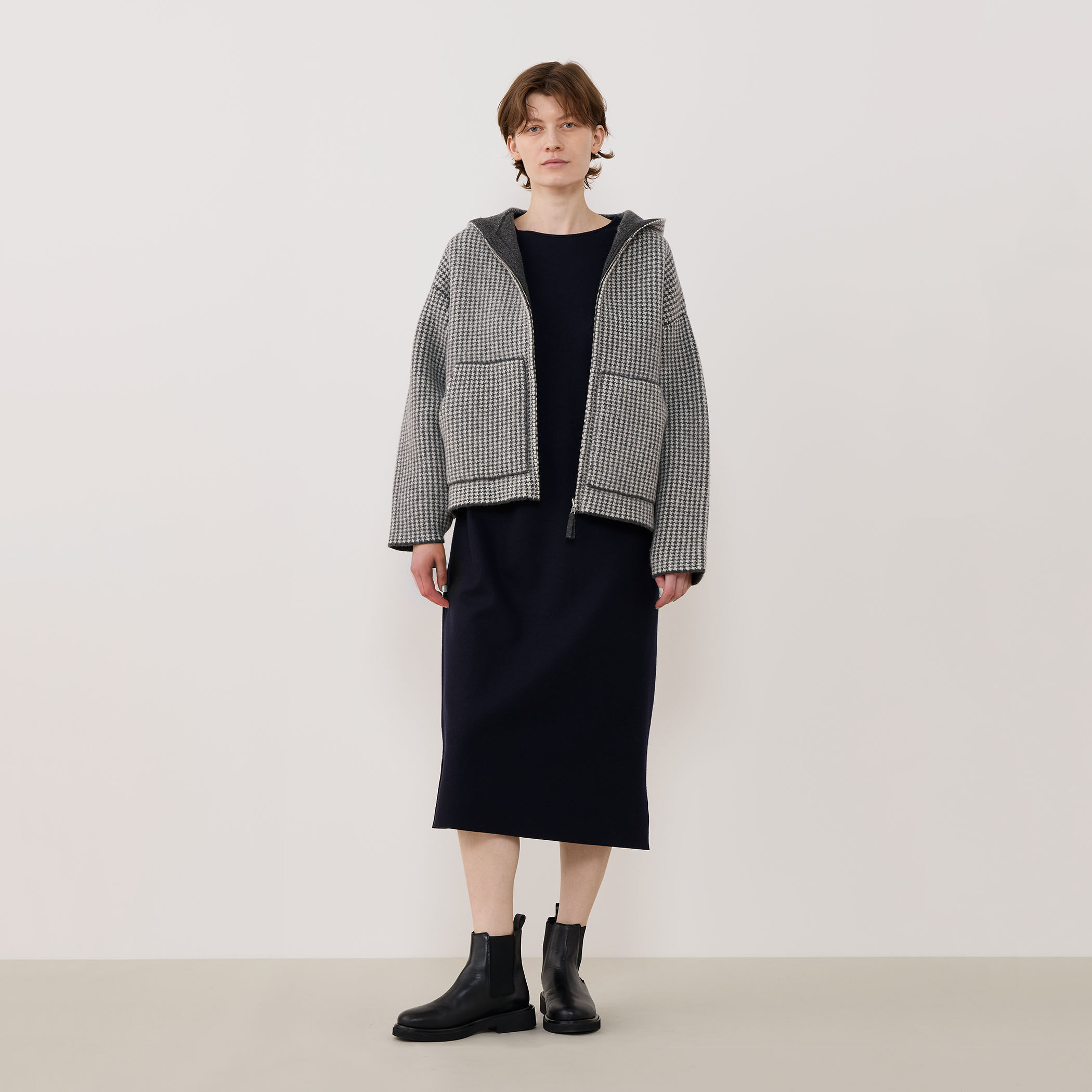 ミルドスムース クルーネックワンピース｜トゥモローランド 公式通販